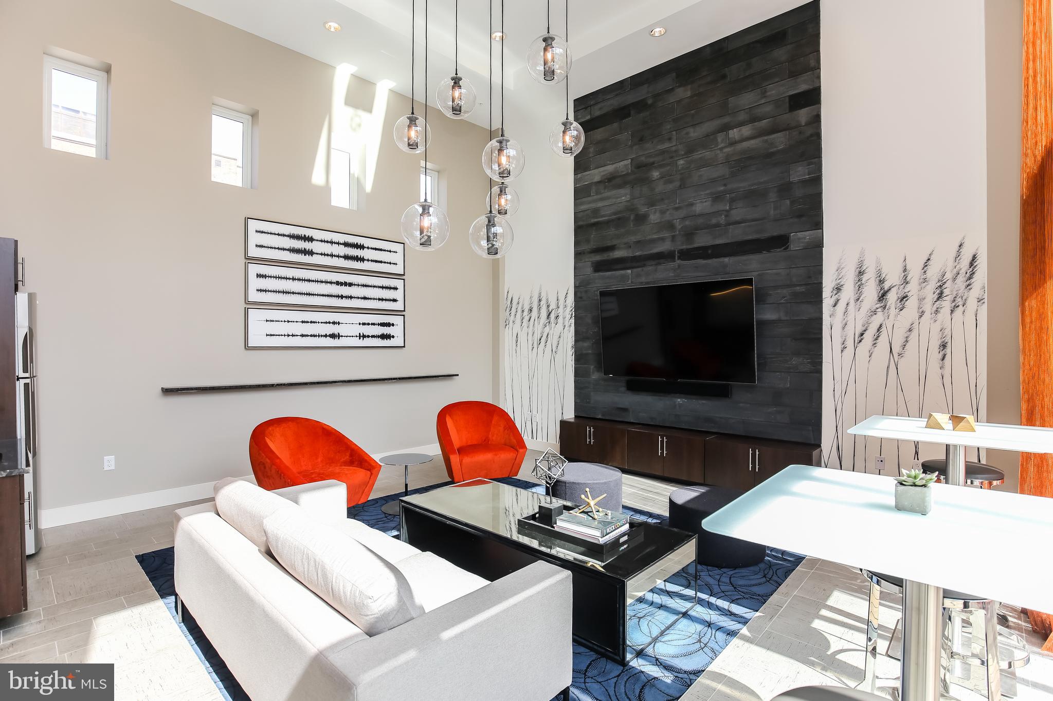 DOWNTOWN SILVER SPRING - Residential