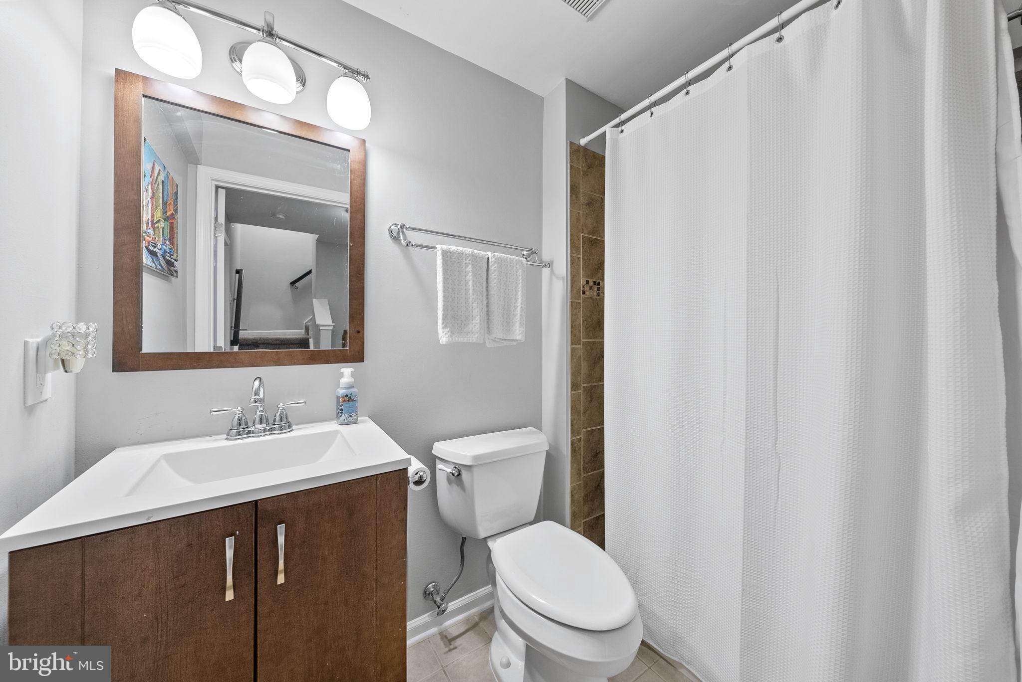 JAPONICA - Residential Lease