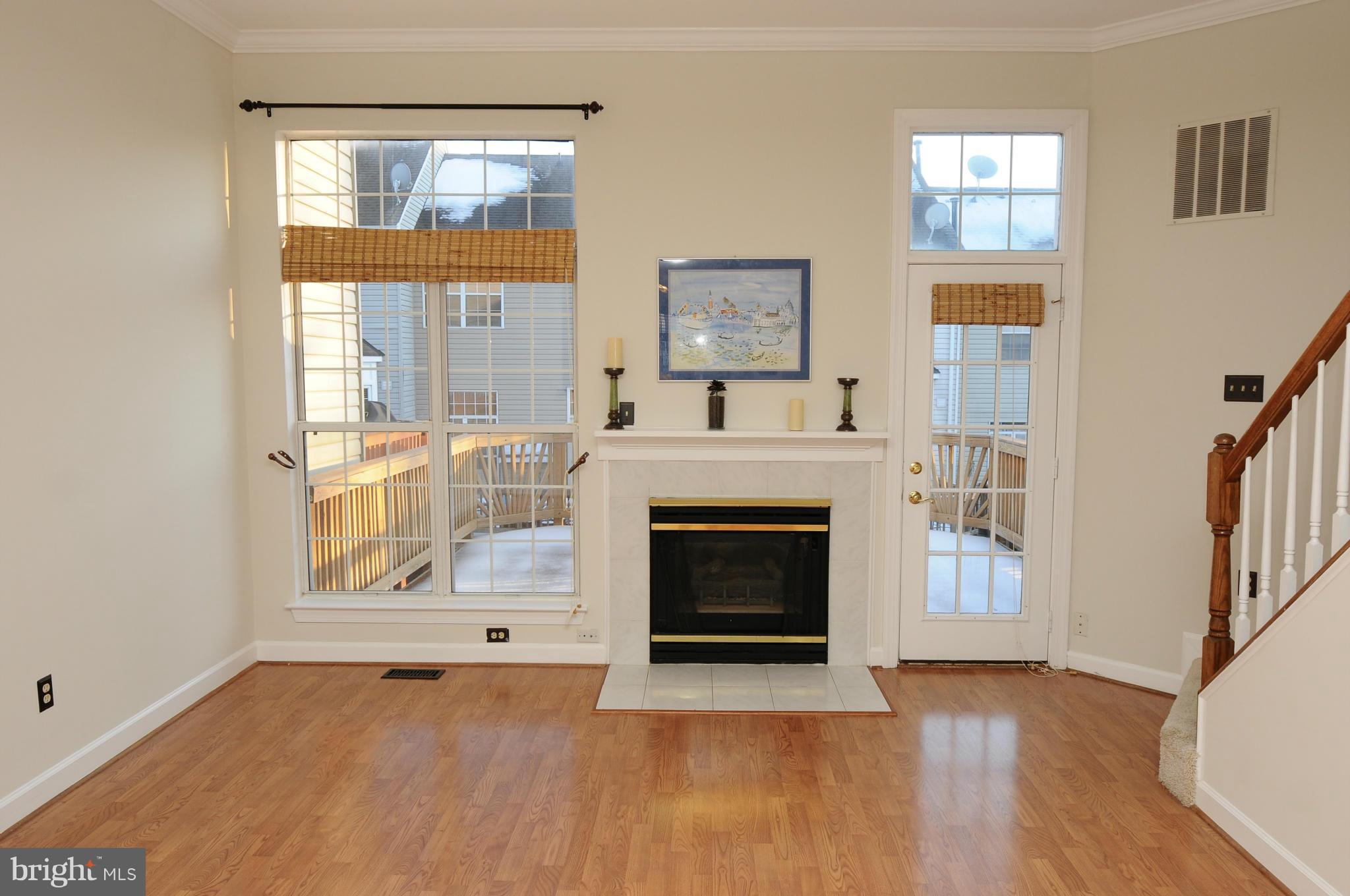 LOWES ISLAND - Residential