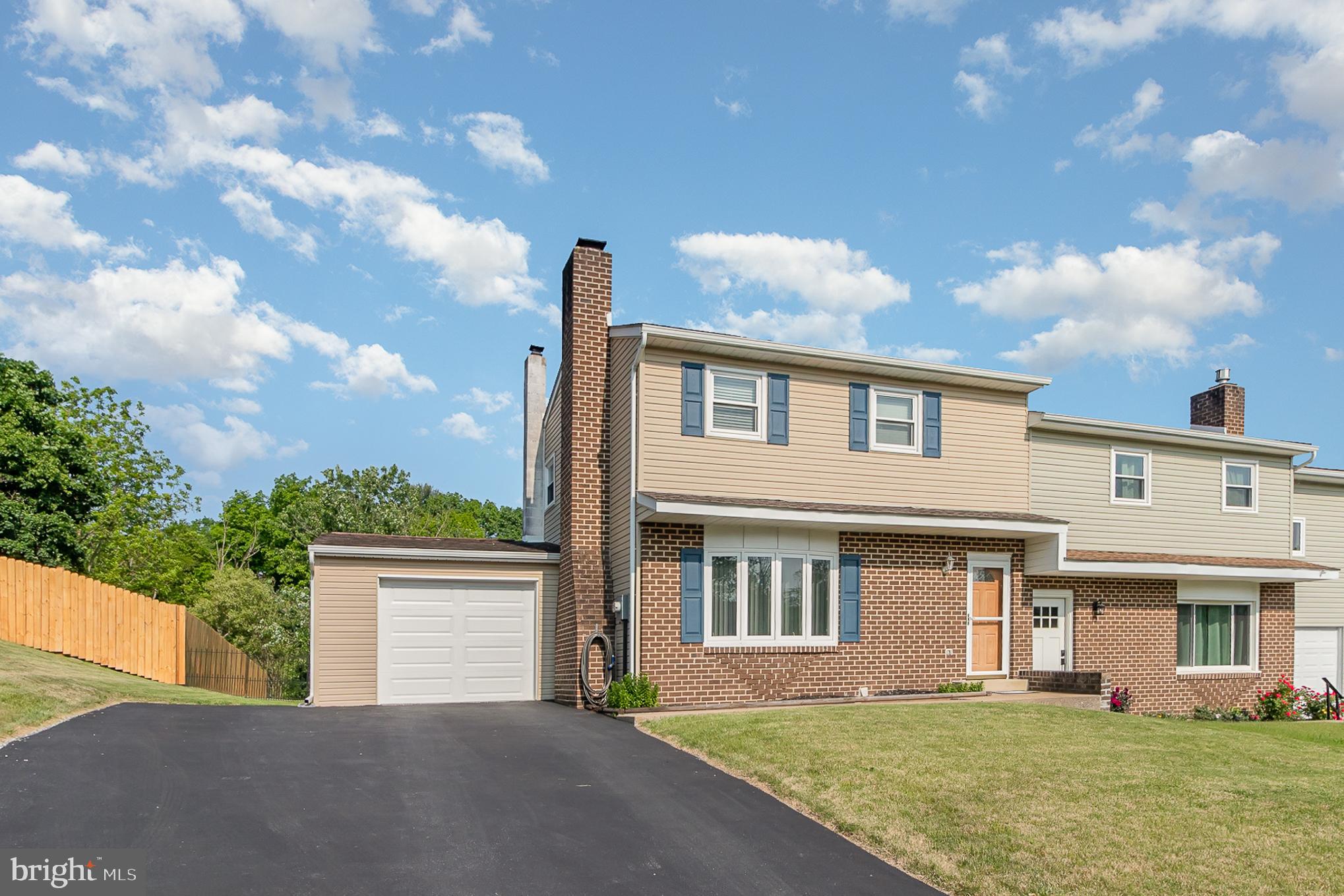 KINGSBROOK - Residential