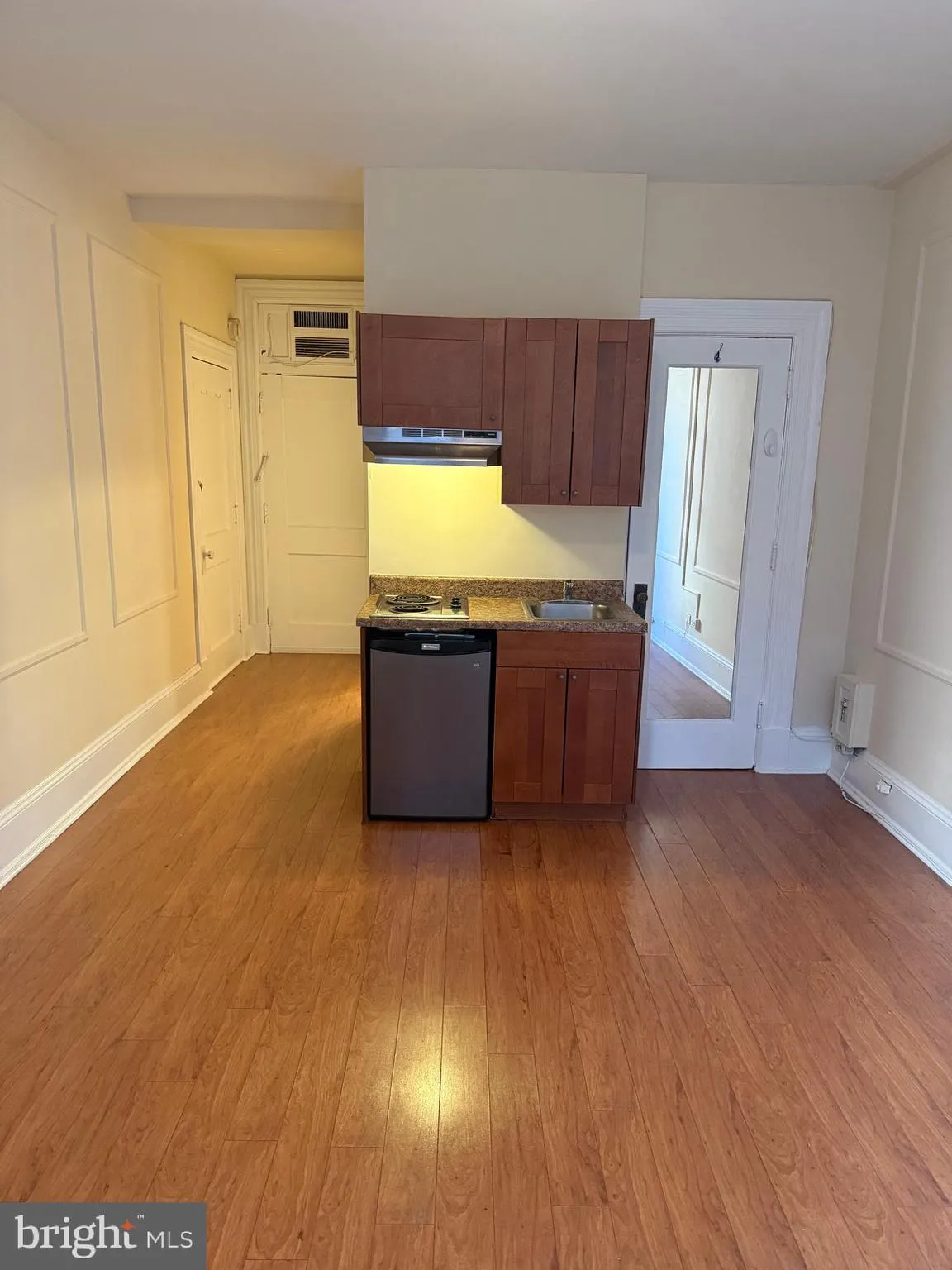 Philadelphia, Pennsylvania 19107, United States, ,1 BathroomBathrooms,Residential,Coming Soon,243204