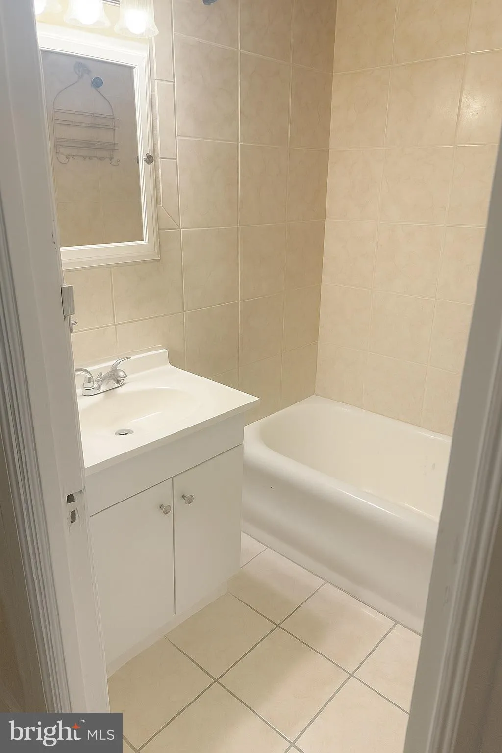 Philadelphia, Pennsylvania 19107, United States, ,1 BathroomBathrooms,Residential,Coming Soon,243204