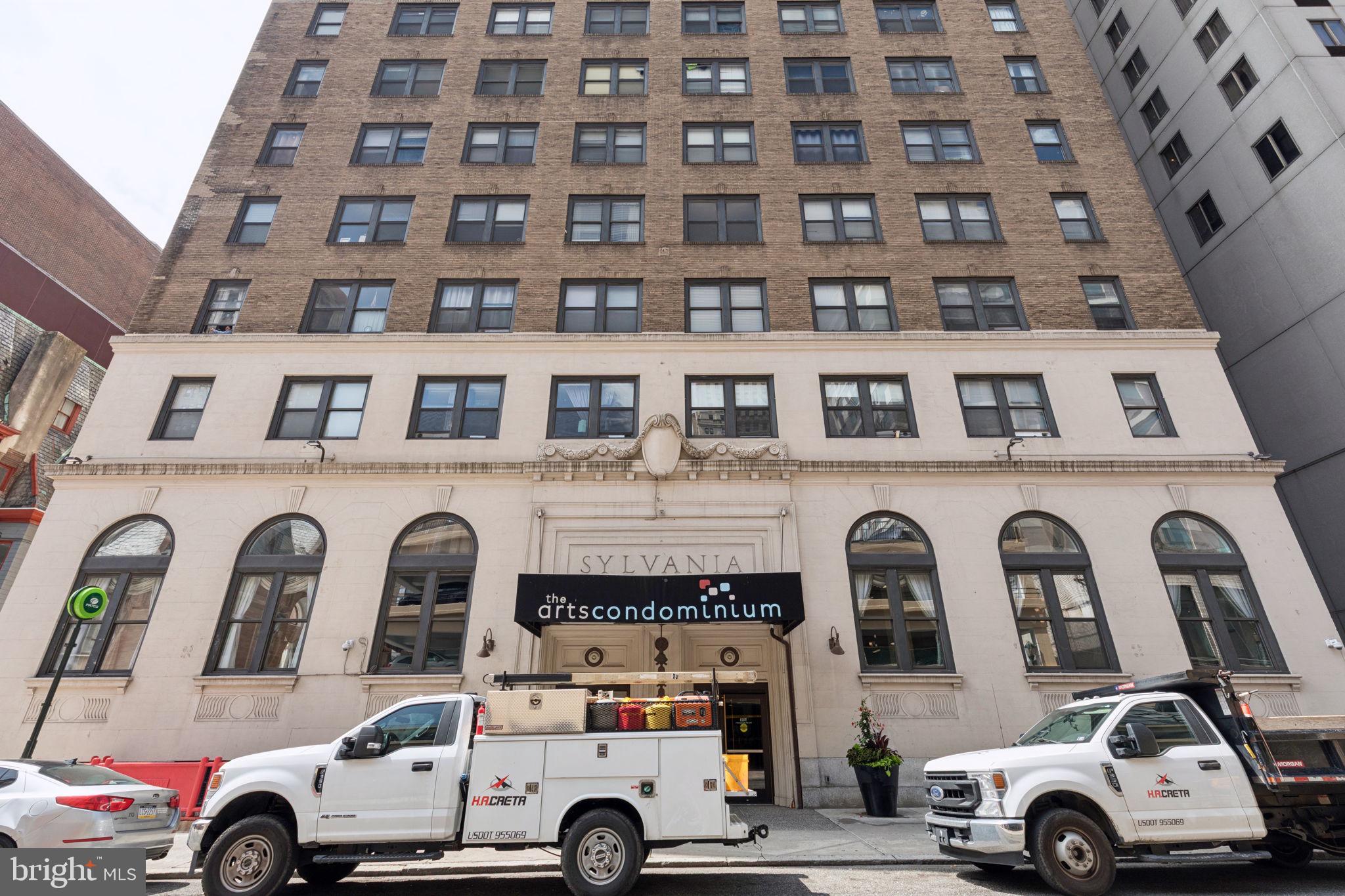 SOCIETY HILL - Residential