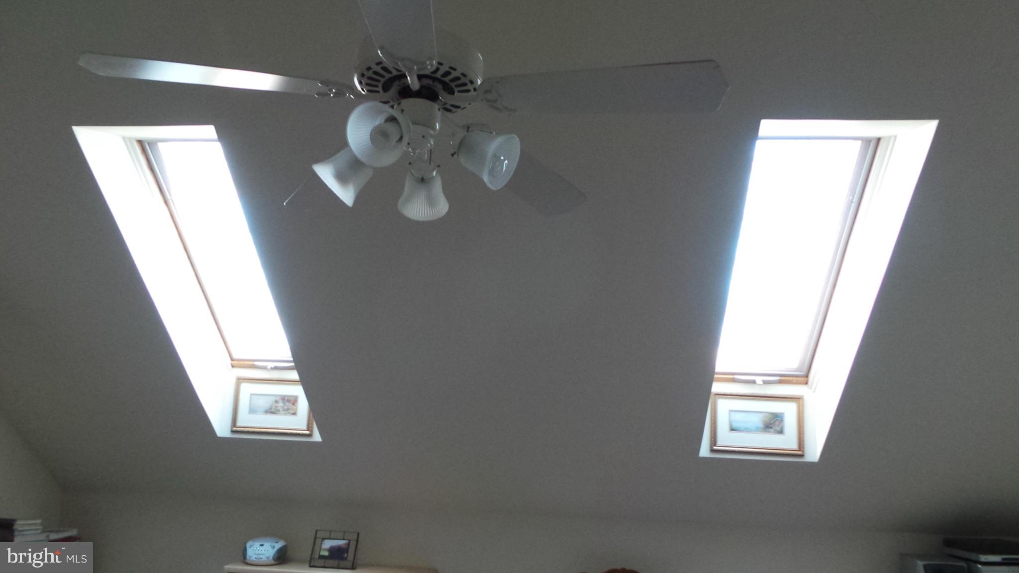 LAKE WILDERNESS - Residential