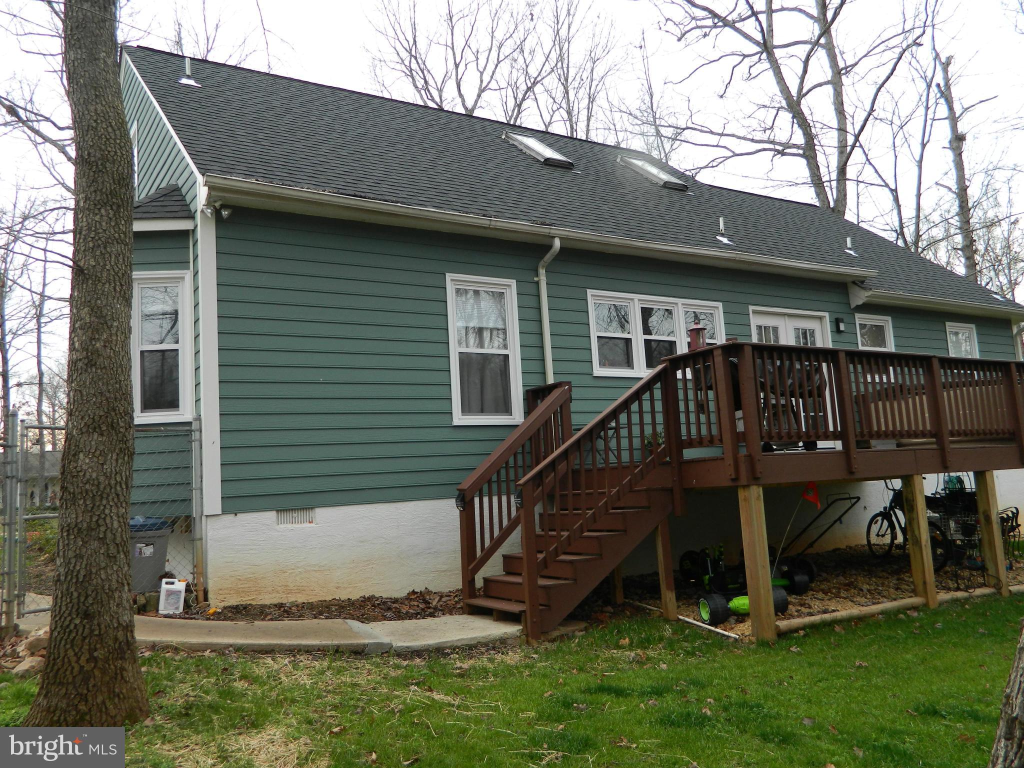 LAKE WILDERNESS - Residential