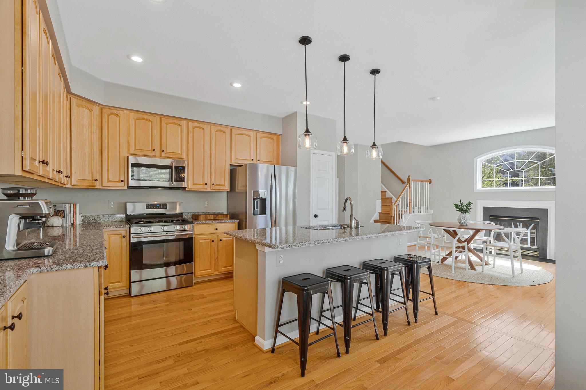 NORTHLAKE - Residential