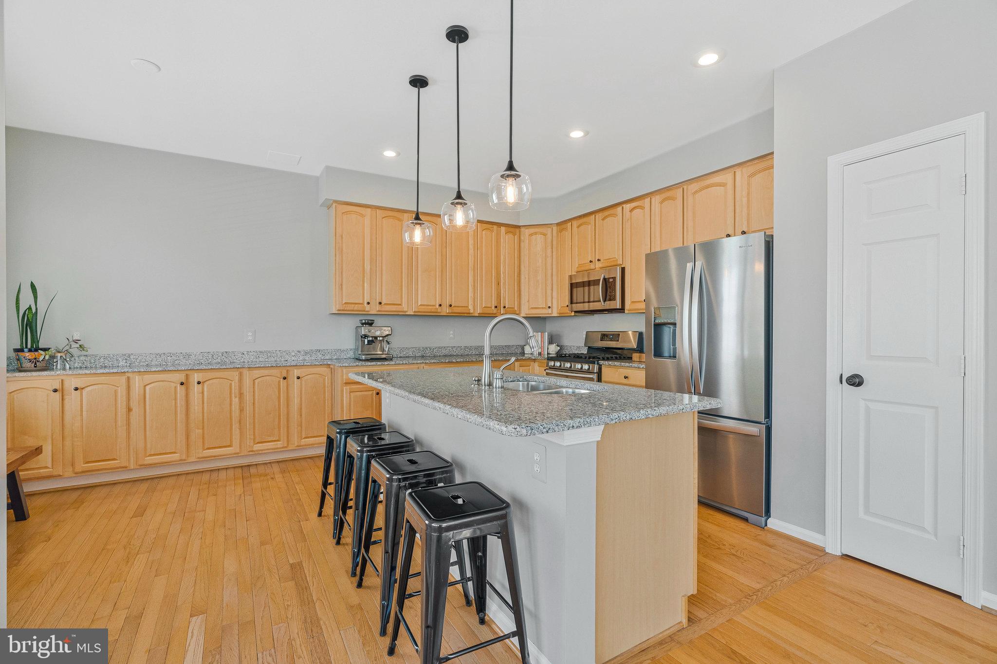 NORTHLAKE - Residential