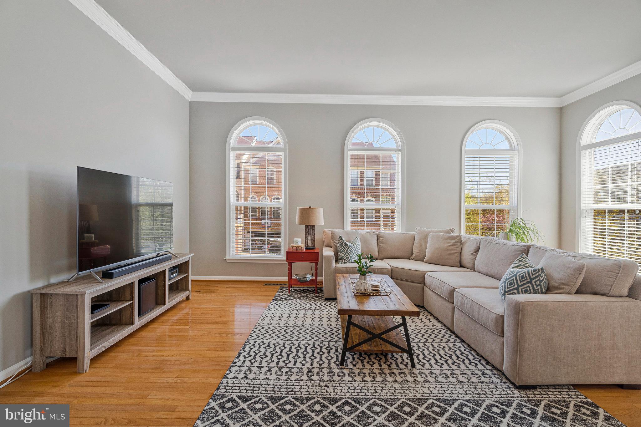 NORTHLAKE - Residential