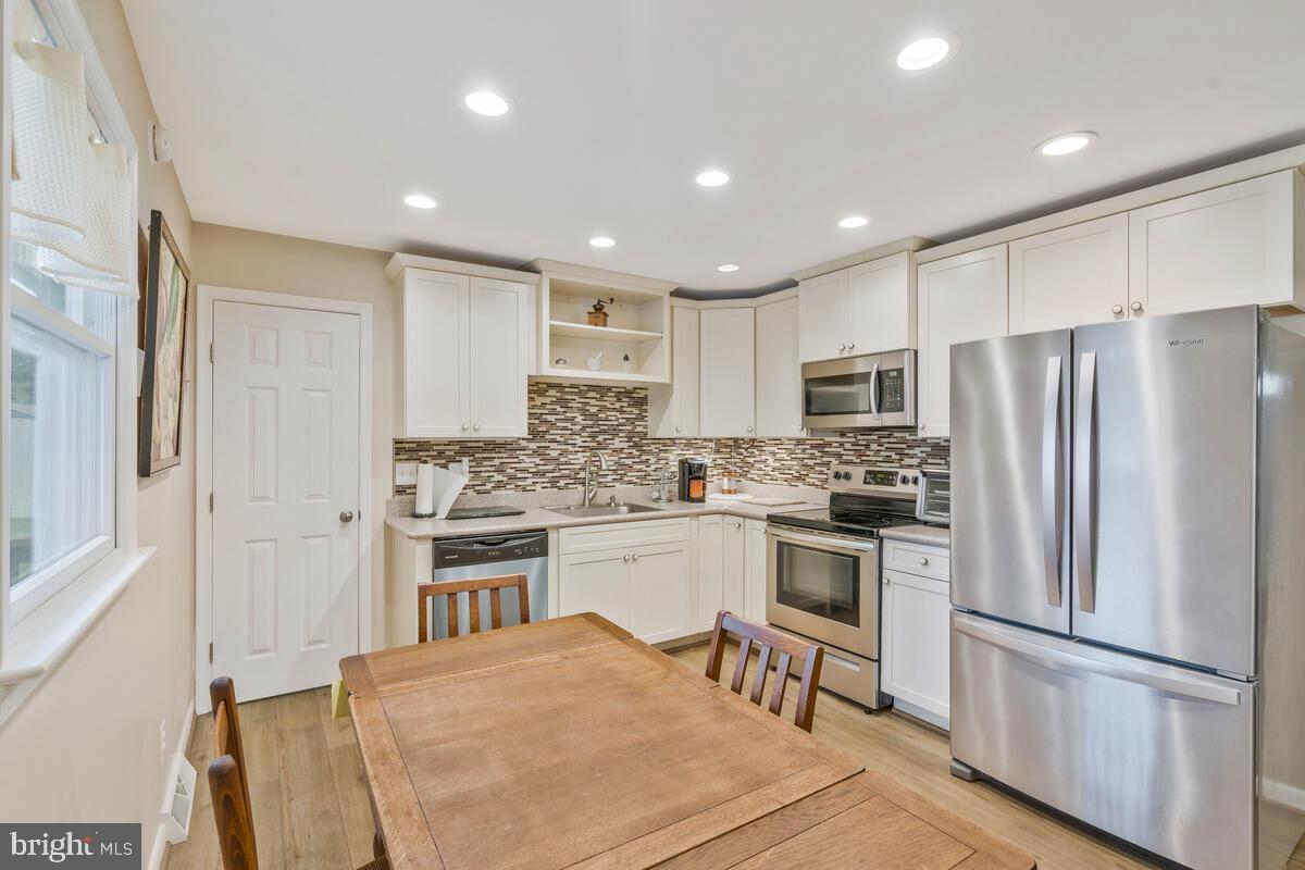 BATES ACRES - Residential