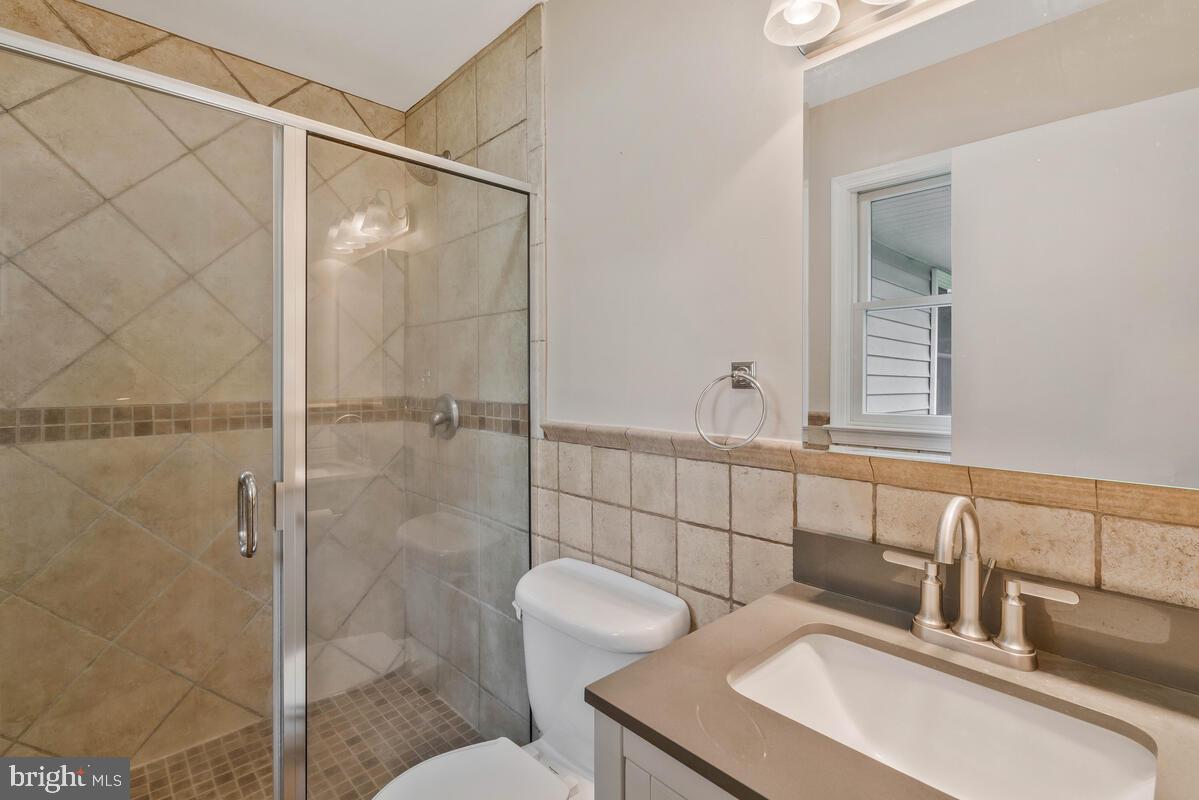 BATES ACRES - Residential