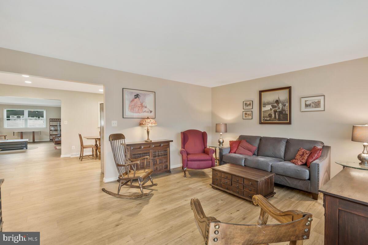 BATES ACRES - Residential