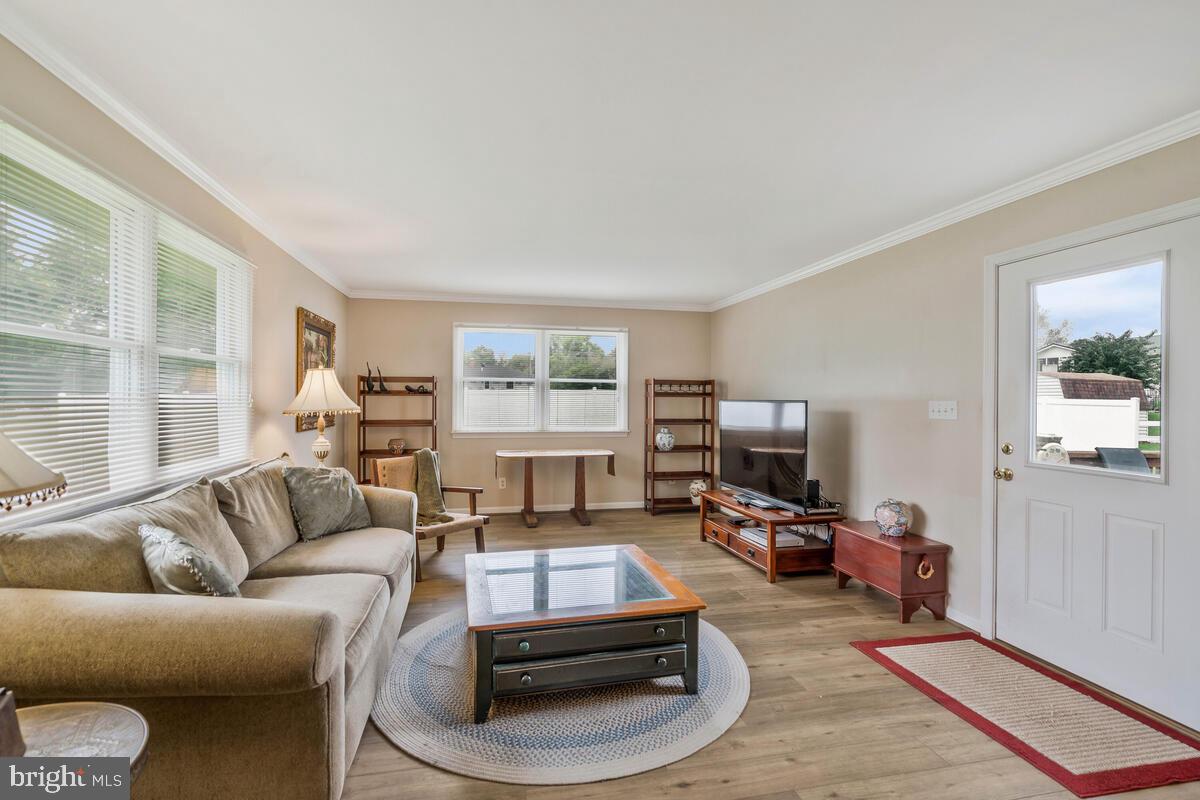 BATES ACRES - Residential