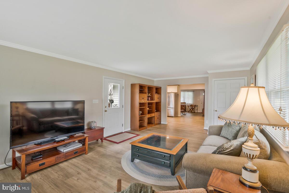 BATES ACRES - Residential