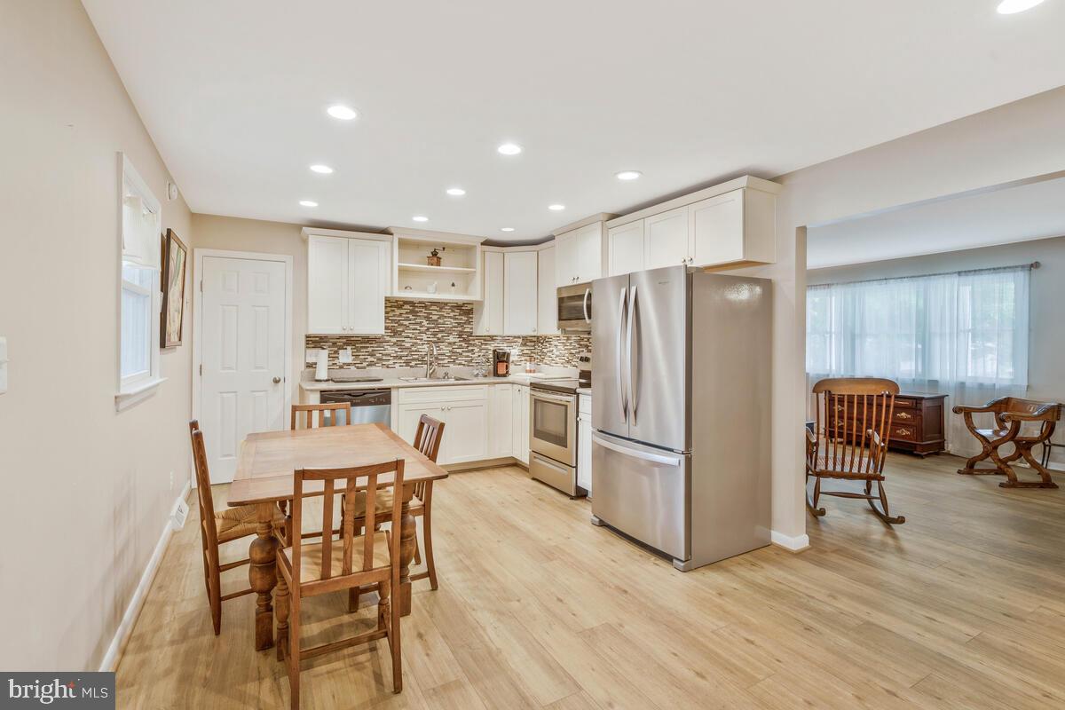 BATES ACRES - Residential