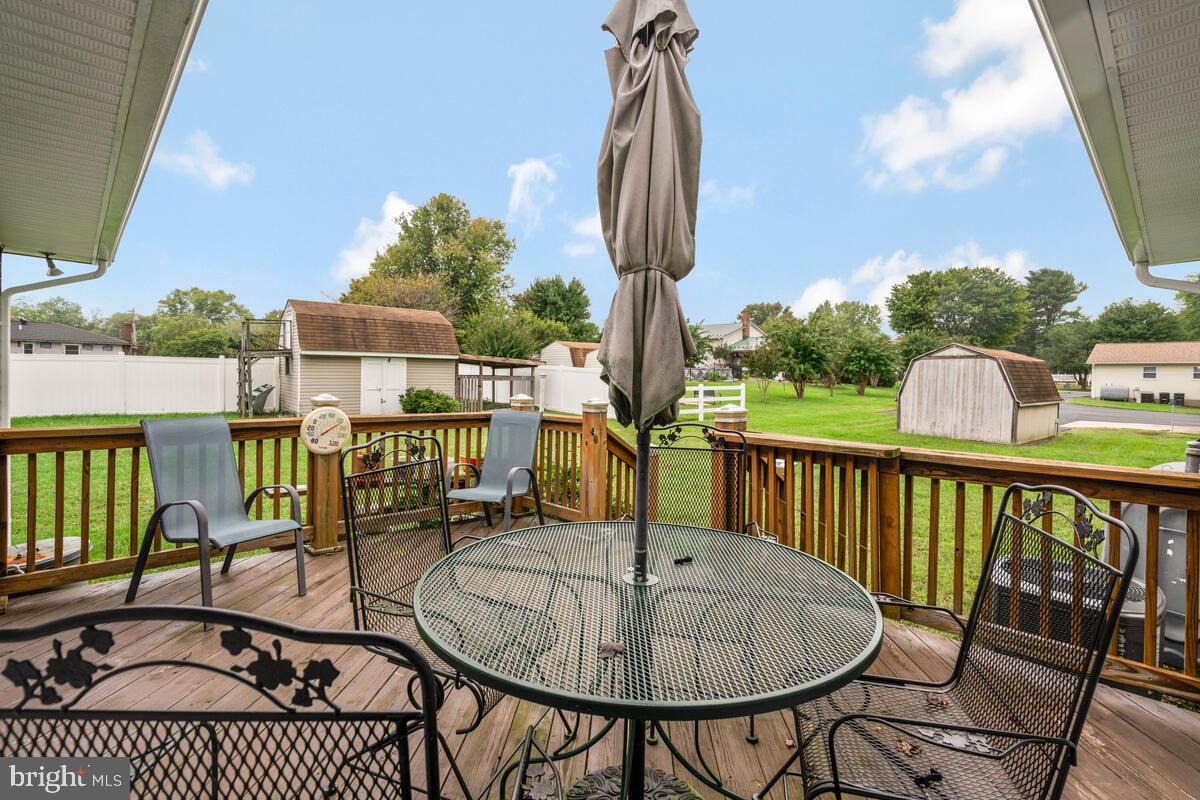 BATES ACRES - Residential