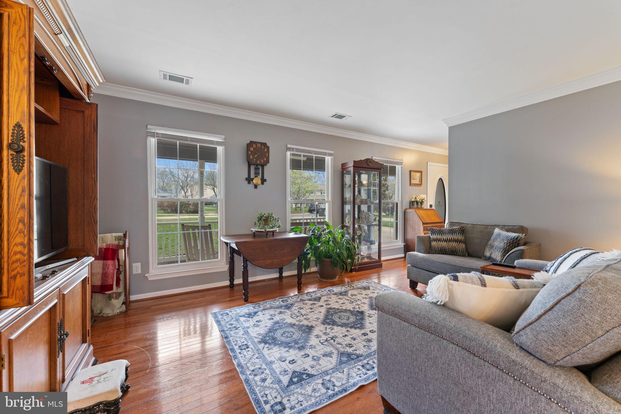 ST CHARLES SUB - HAMPSHIRE - Residential