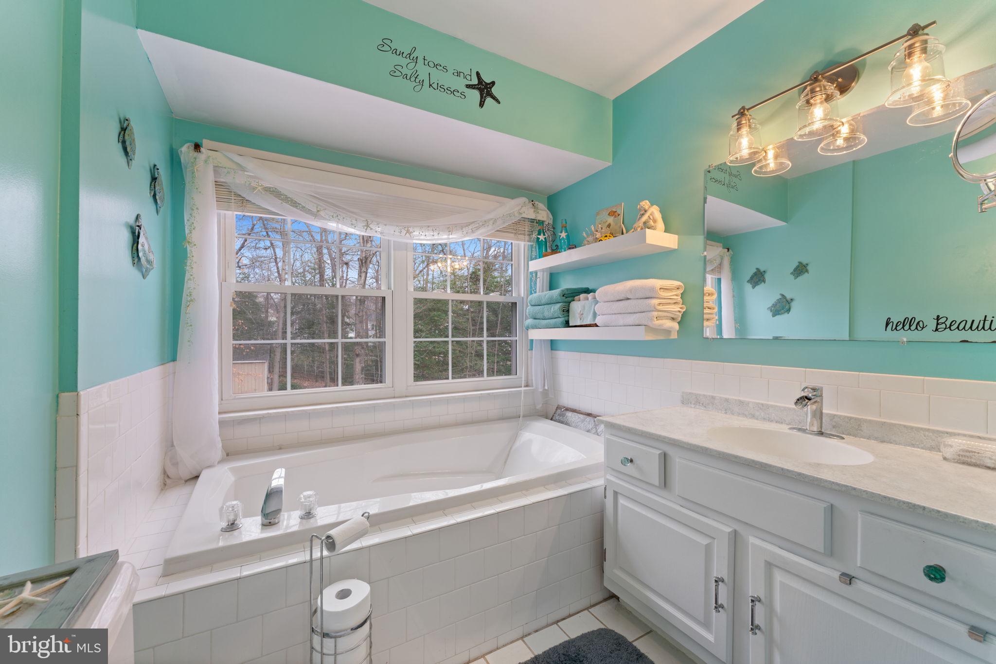 ST CHARLES SUB - HAMPSHIRE - Residential