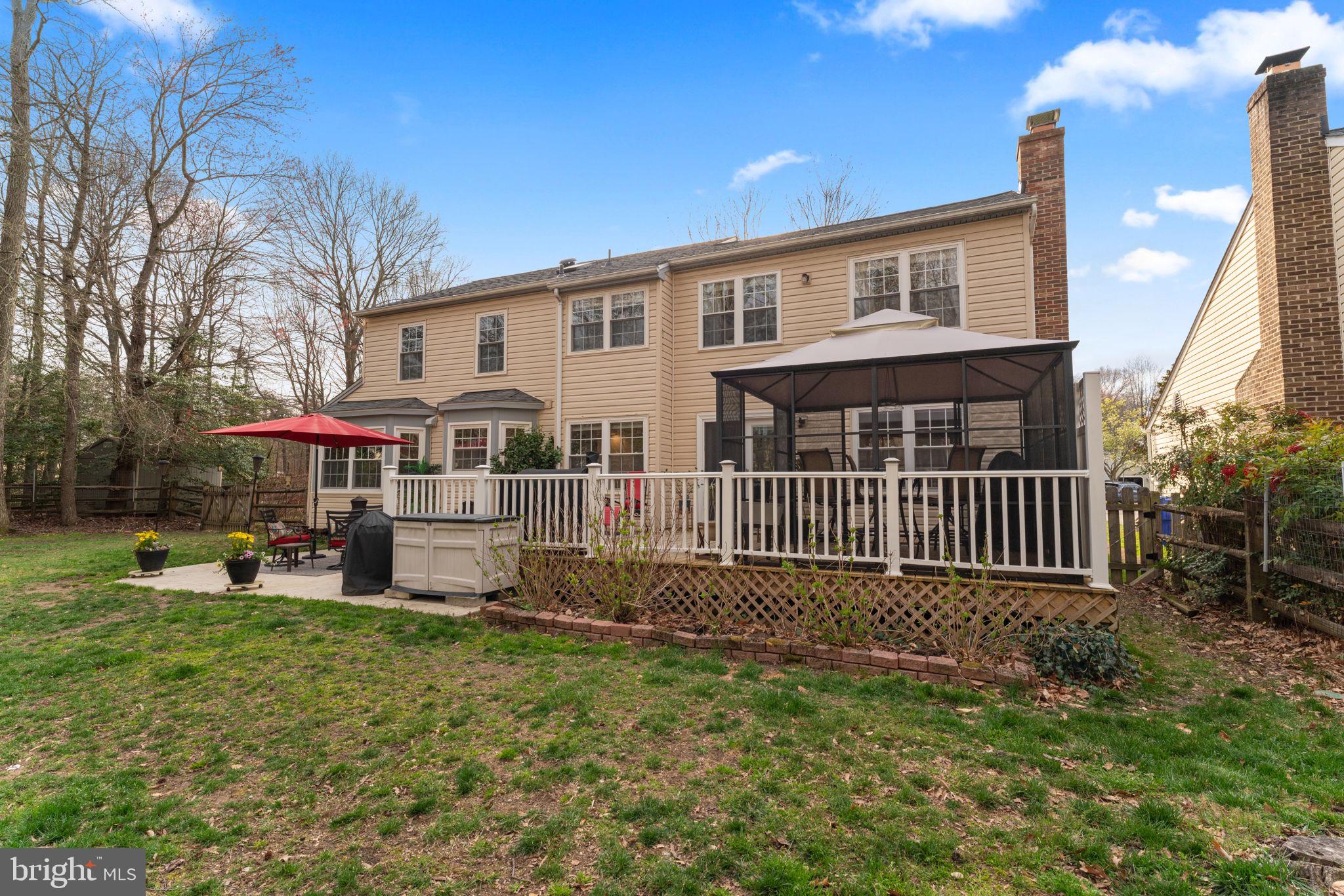 ST CHARLES SUB - HAMPSHIRE - Residential