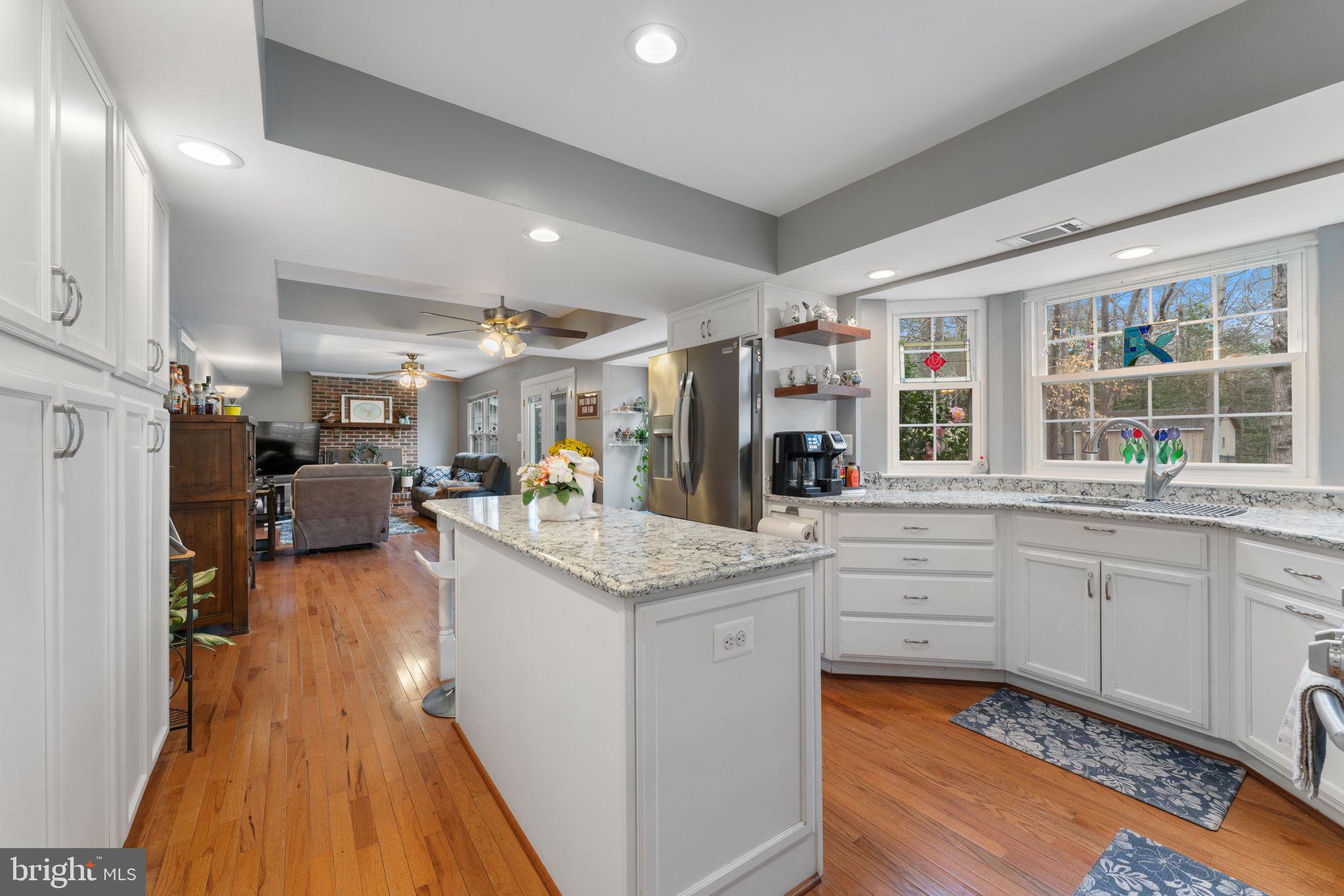 ST CHARLES SUB - HAMPSHIRE - Residential