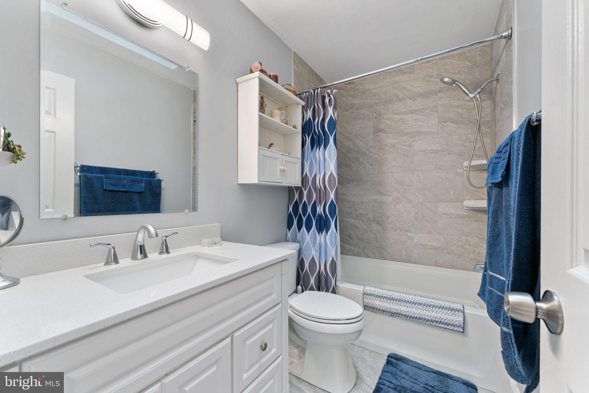 ST CHARLES SUB - HAMPSHIRE - Residential