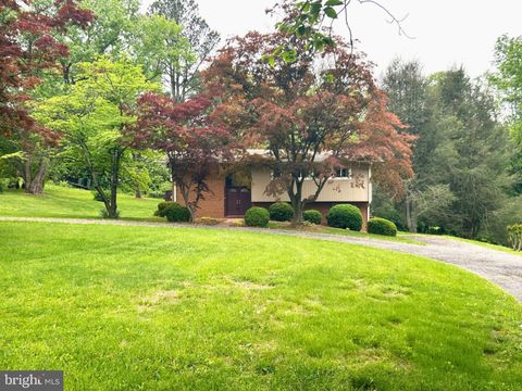 4852 S POLLING HOUSE ROAD HARWOOD MD 20776