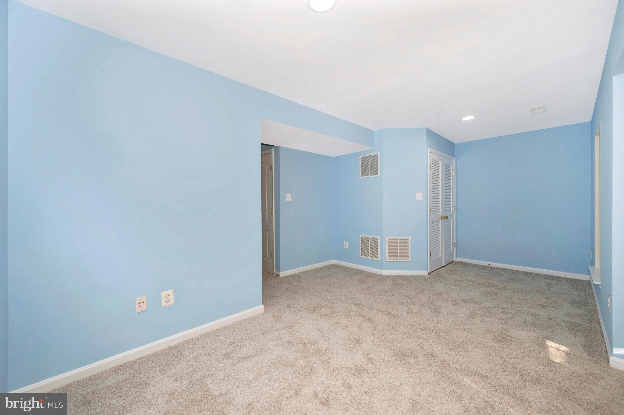 GERMANTOWN STATION - Residential Lease