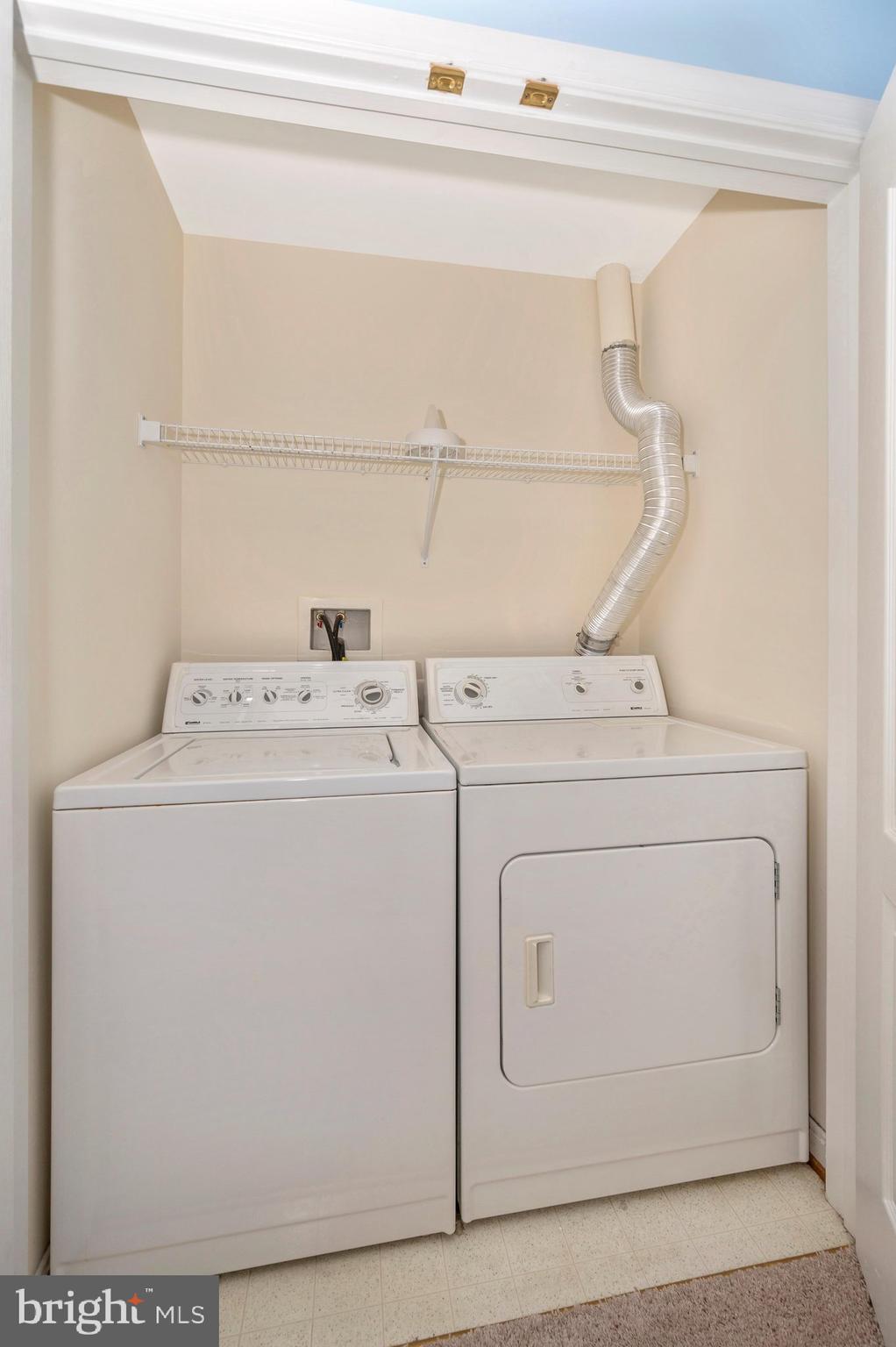 GERMANTOWN STATION - Residential Lease