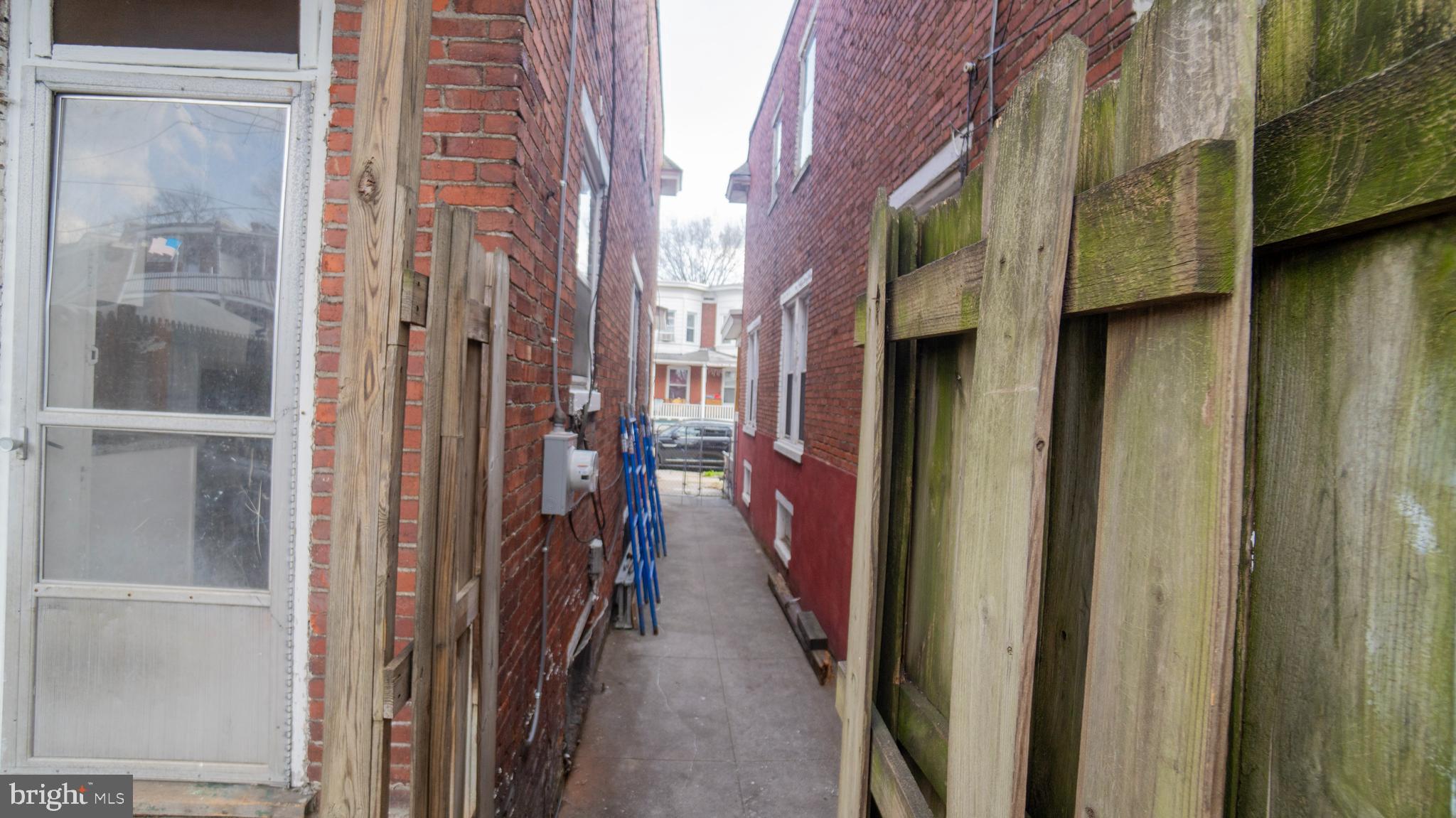 HARRISBURG CITY - Residential