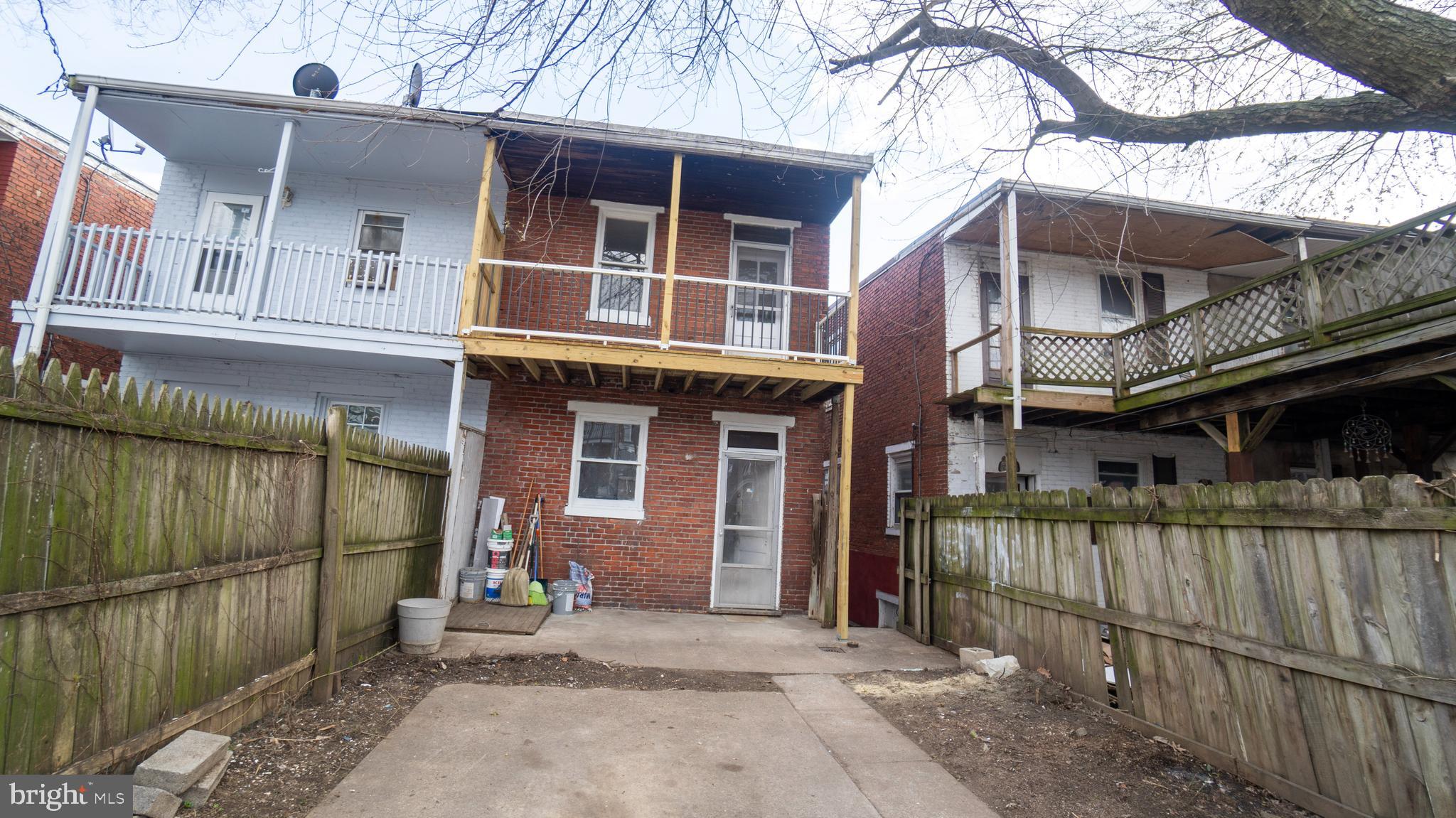 HARRISBURG CITY - Residential