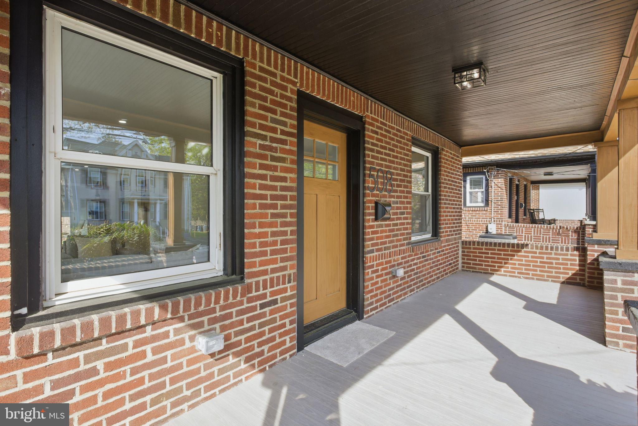 508 OAKLAWN AVENUE