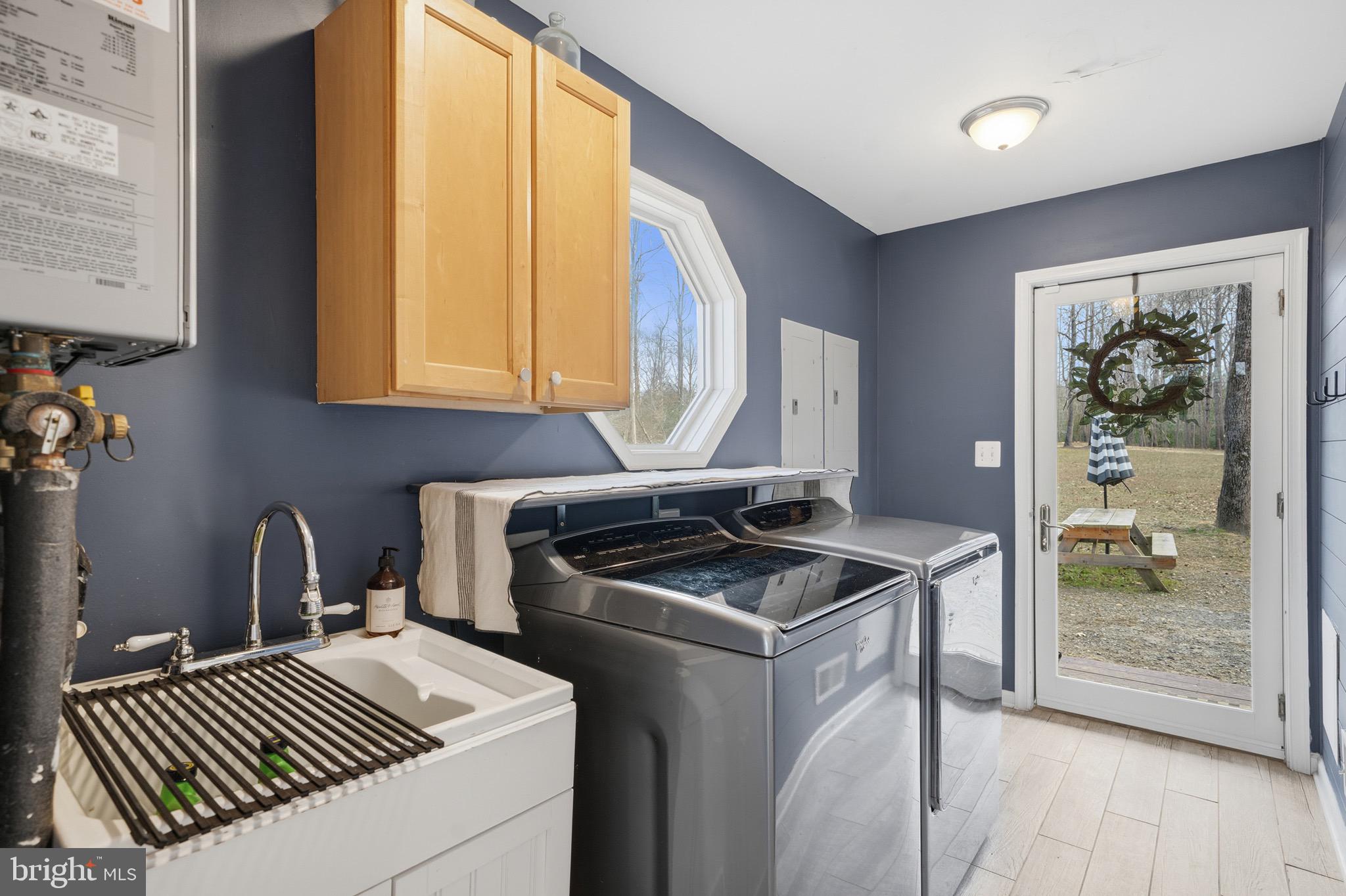 LEELAND - Residential