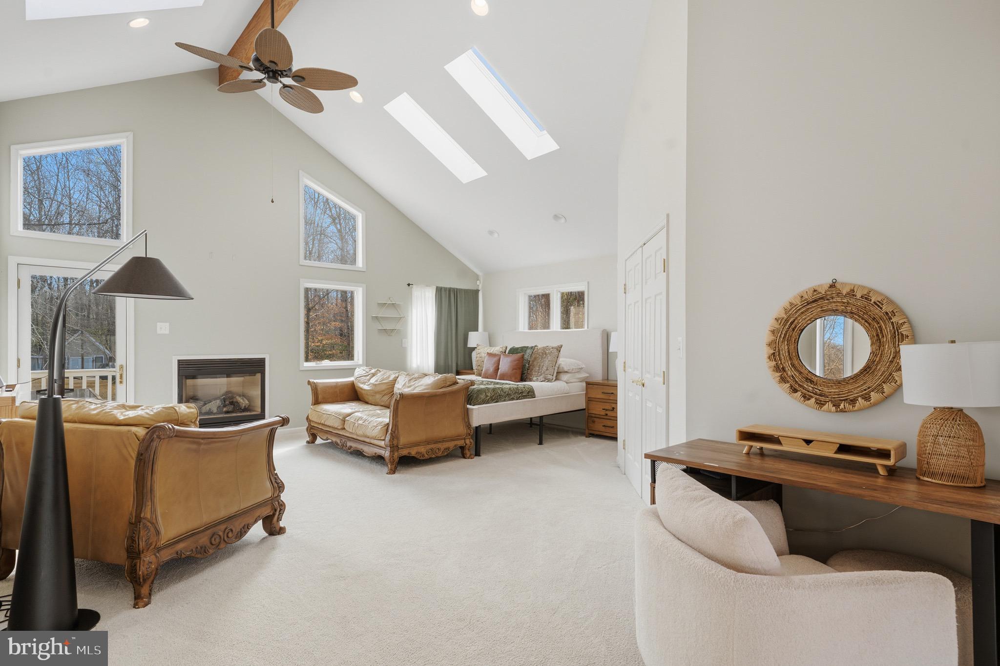 LEELAND - Residential