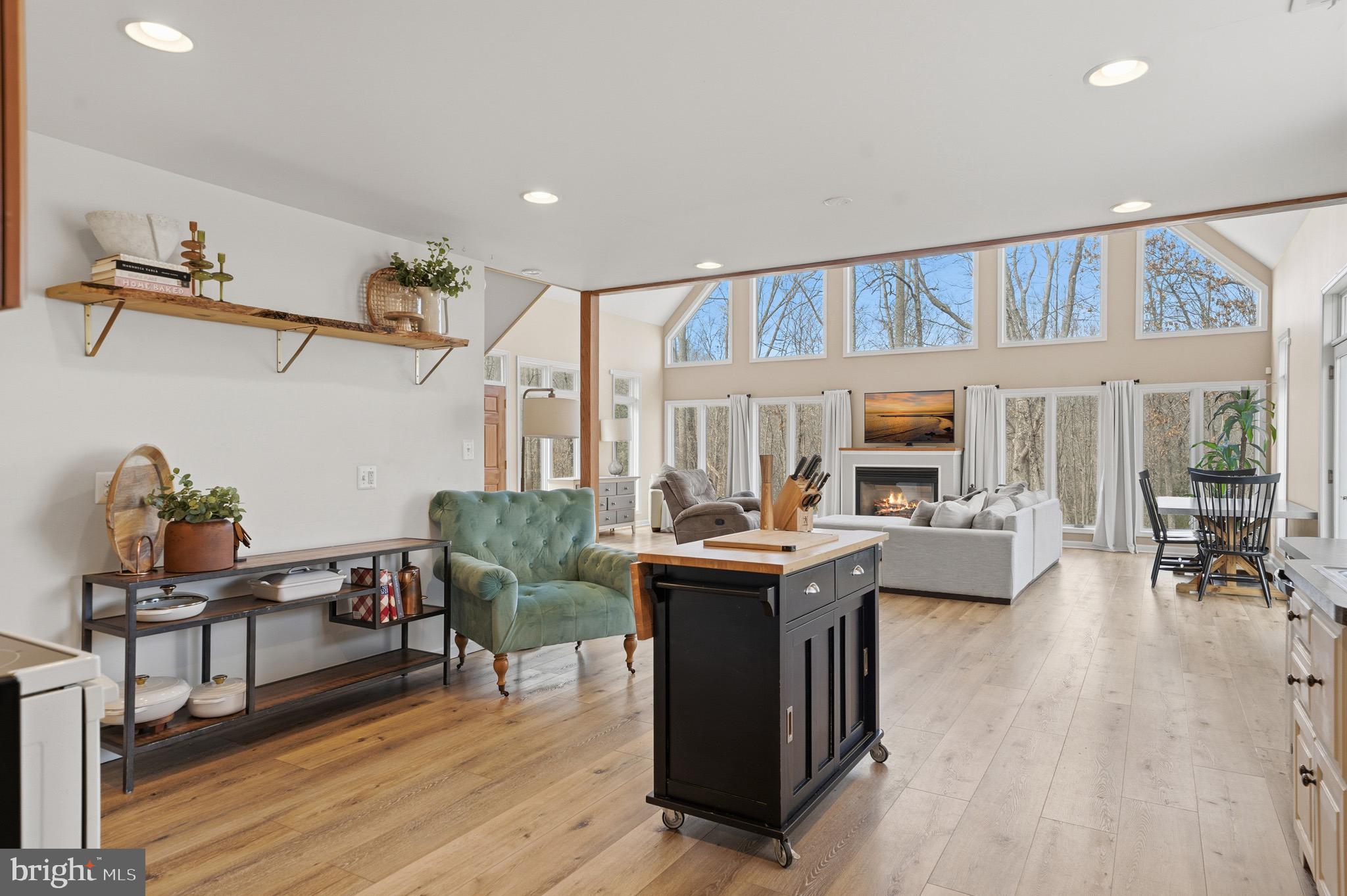 LEELAND - Residential