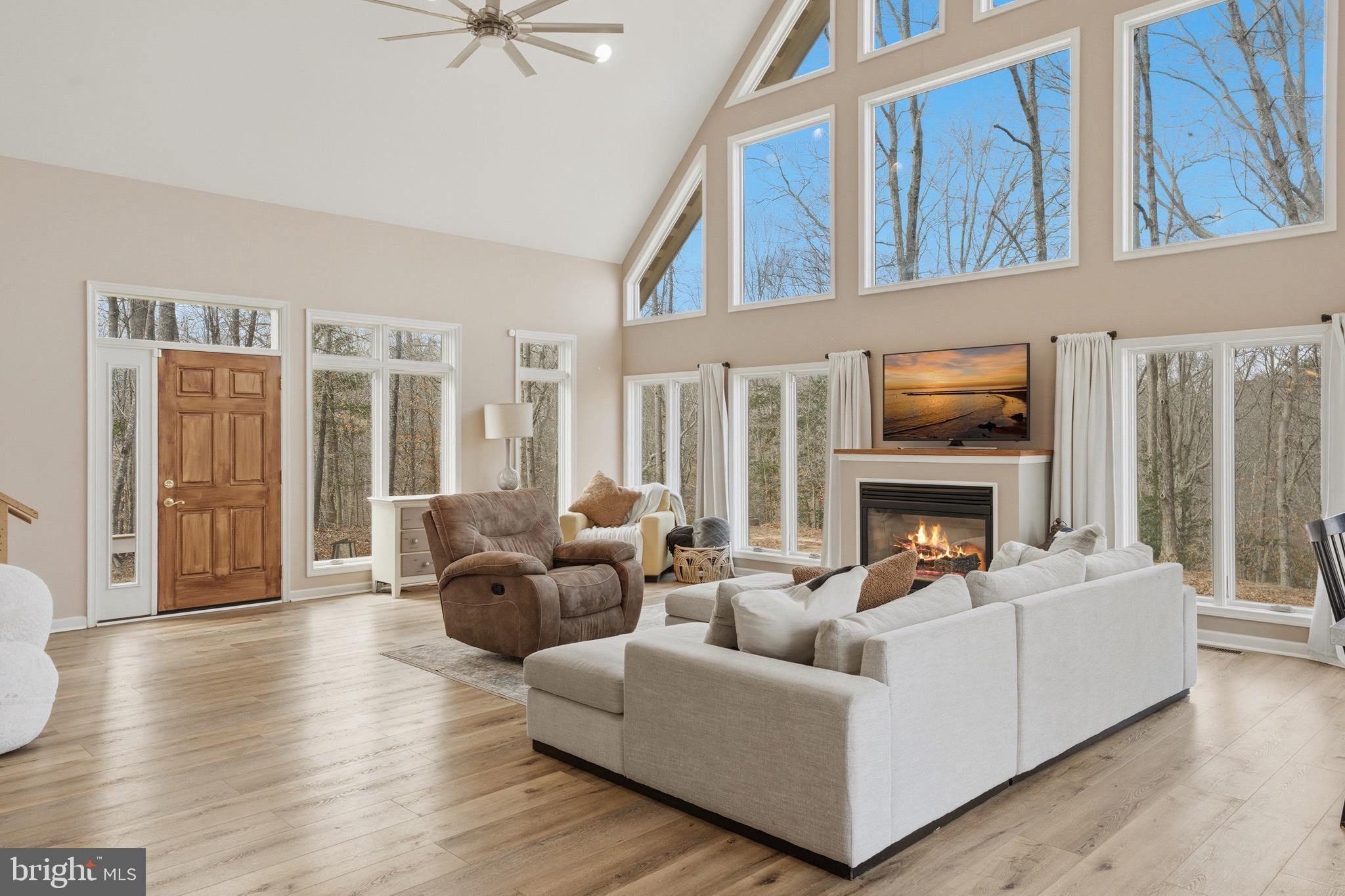 LEELAND - Residential