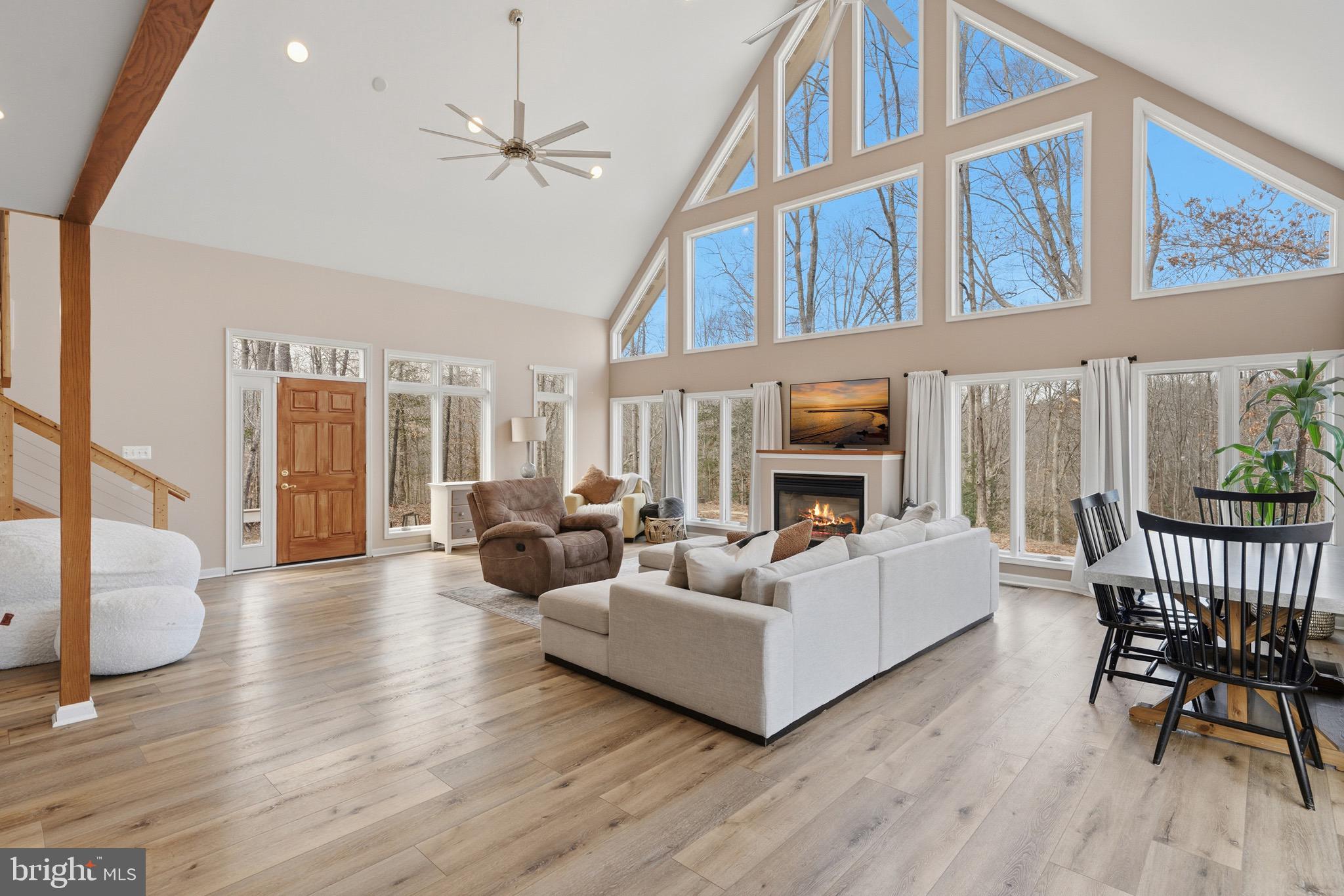 LEELAND - Residential