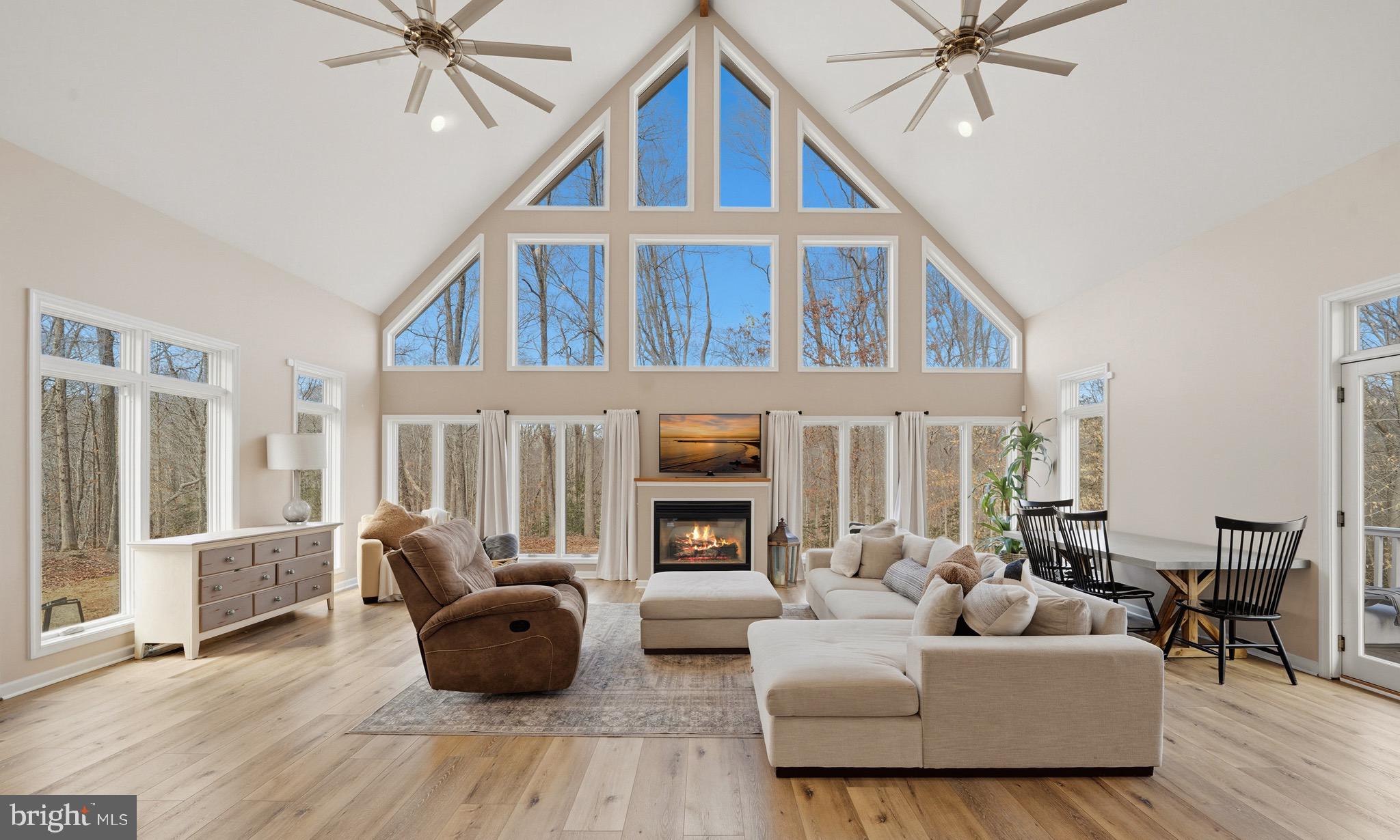 LEELAND - Residential