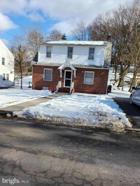 140 WHIPPOORWILL DRIVE ROMNEY WV 26757