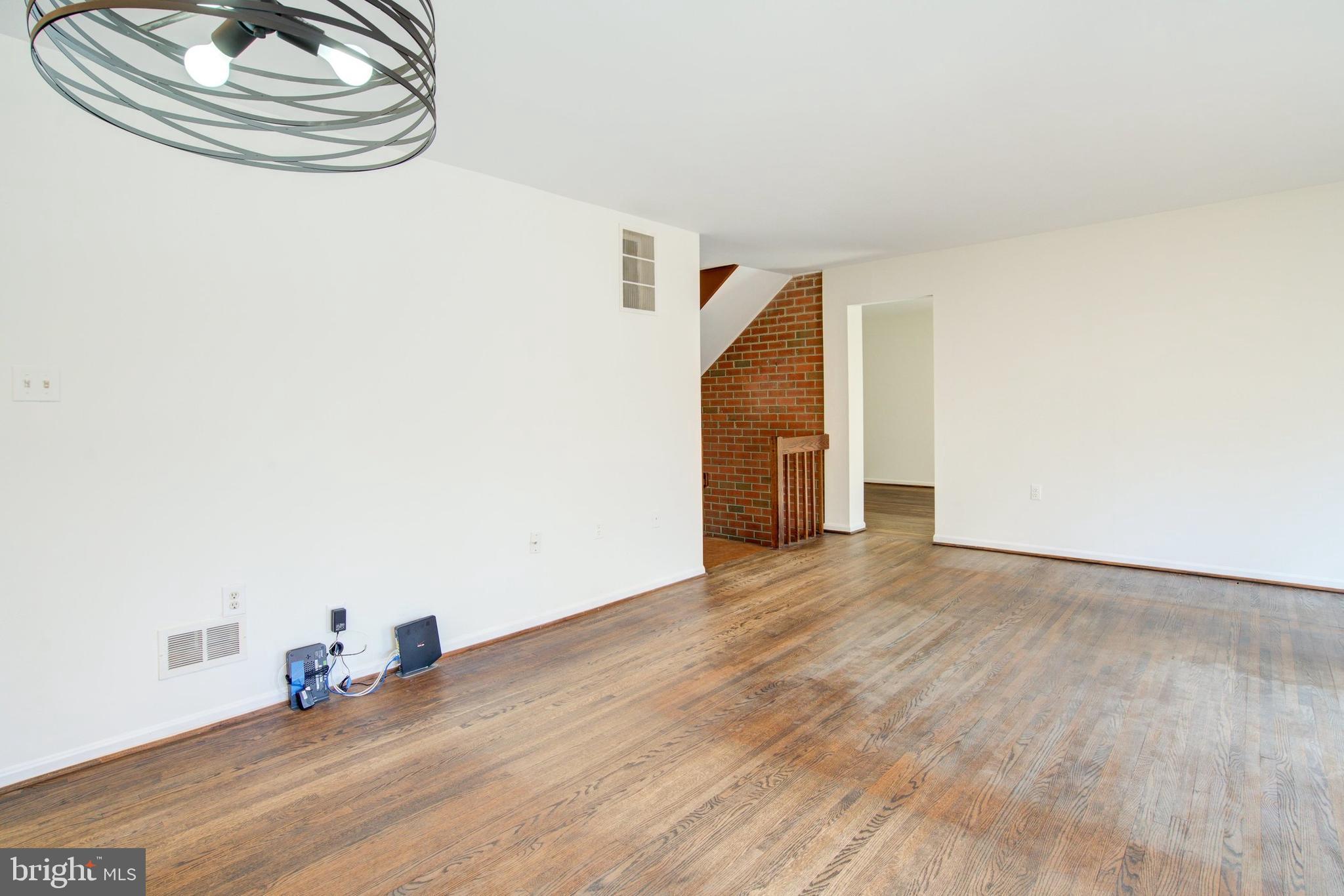 INVERNESS FOREST - Residential