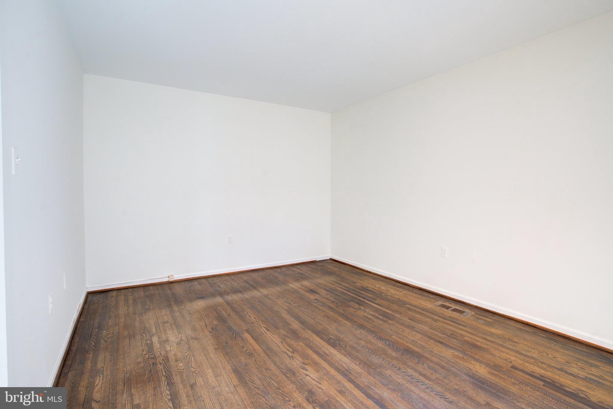 INVERNESS FOREST - Residential