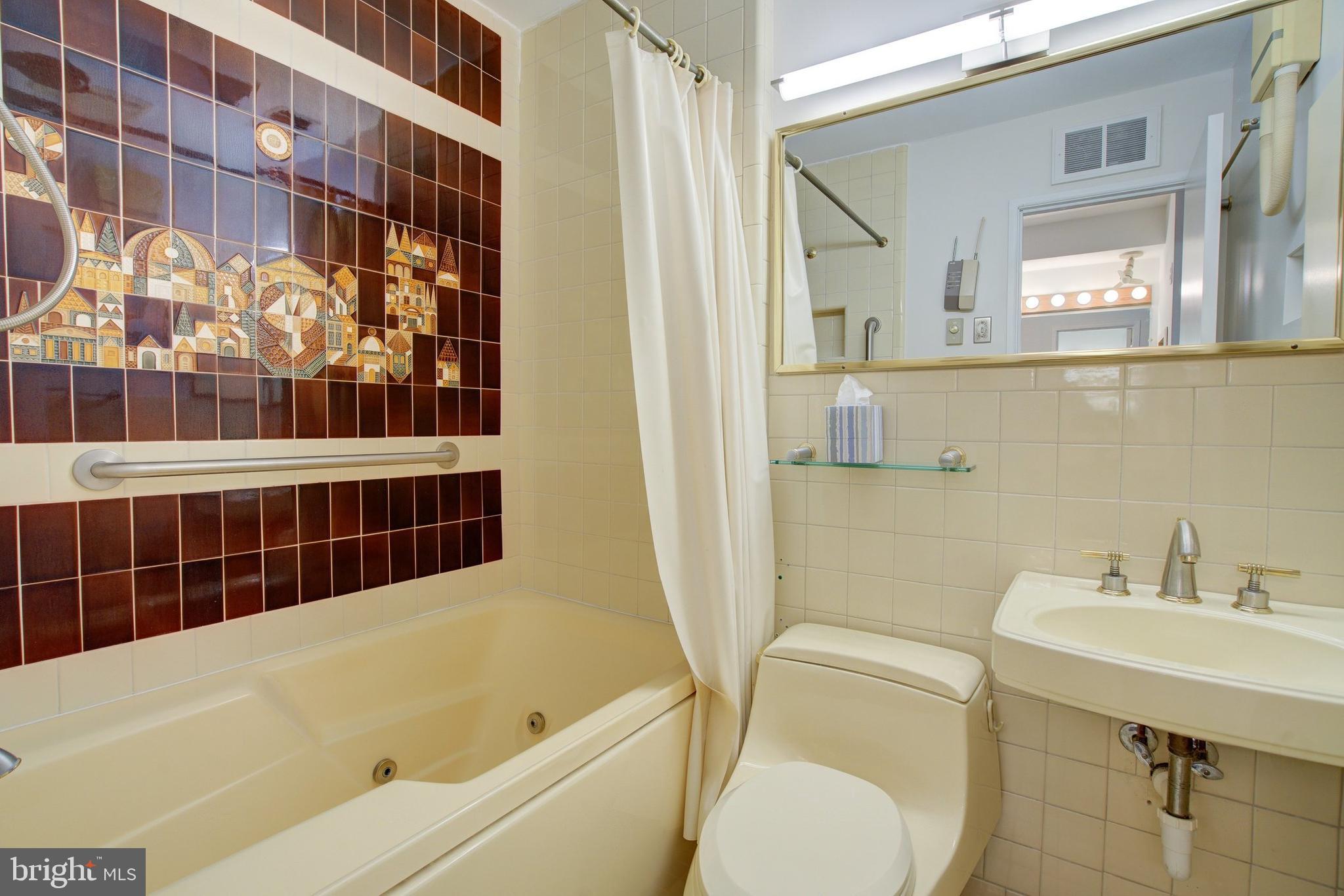 INVERNESS FOREST - Residential