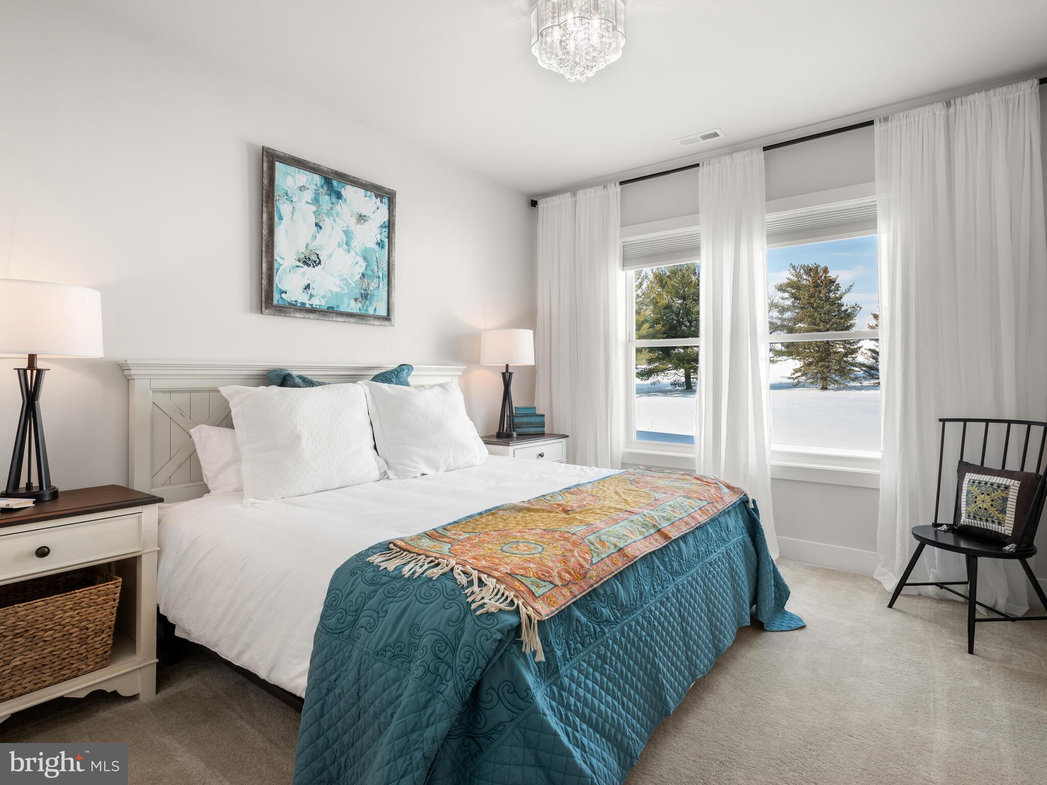 RESERVE AT CENTER SQUARE - Residential