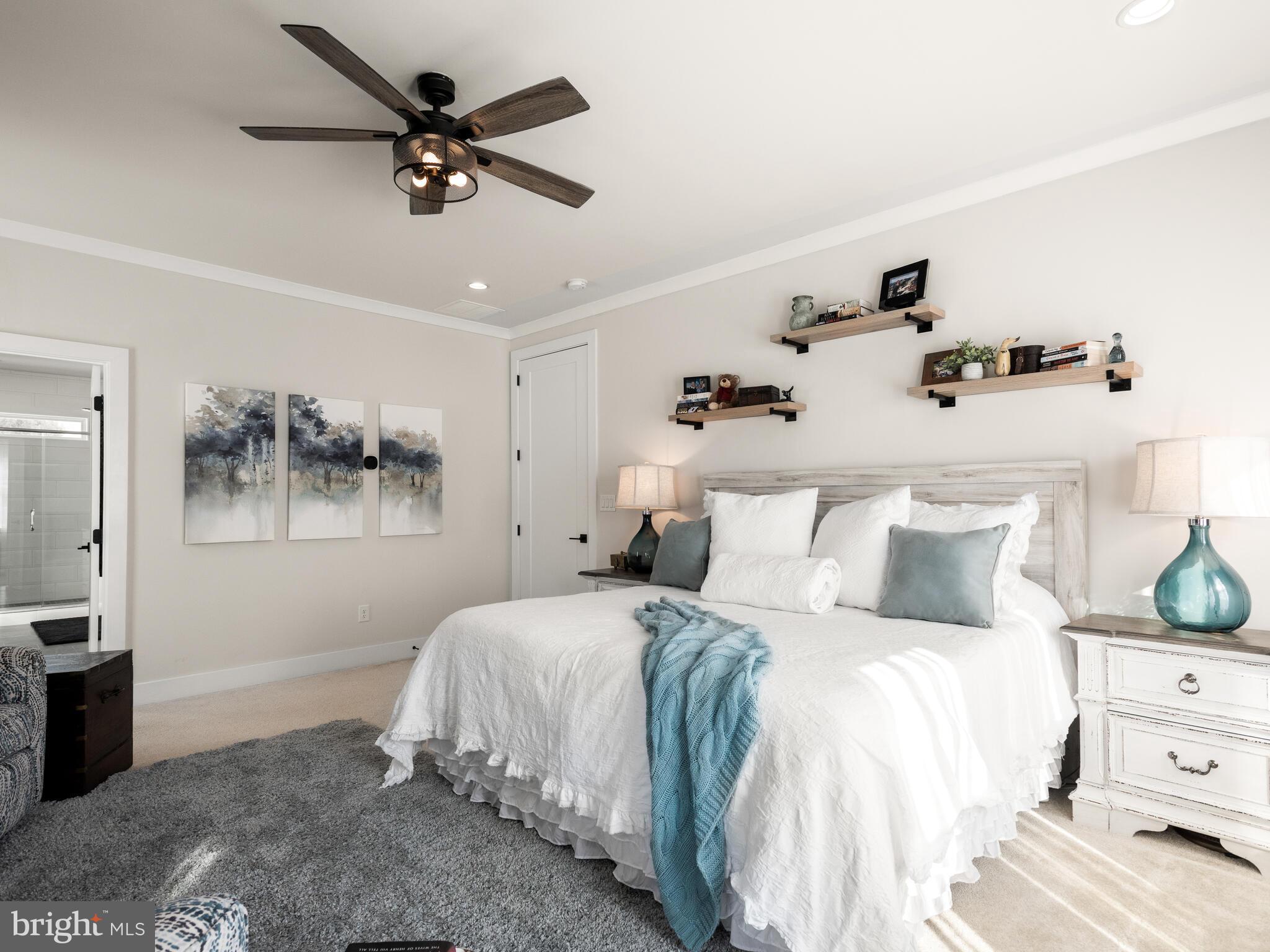 RESERVE AT CENTER SQUARE - Residential