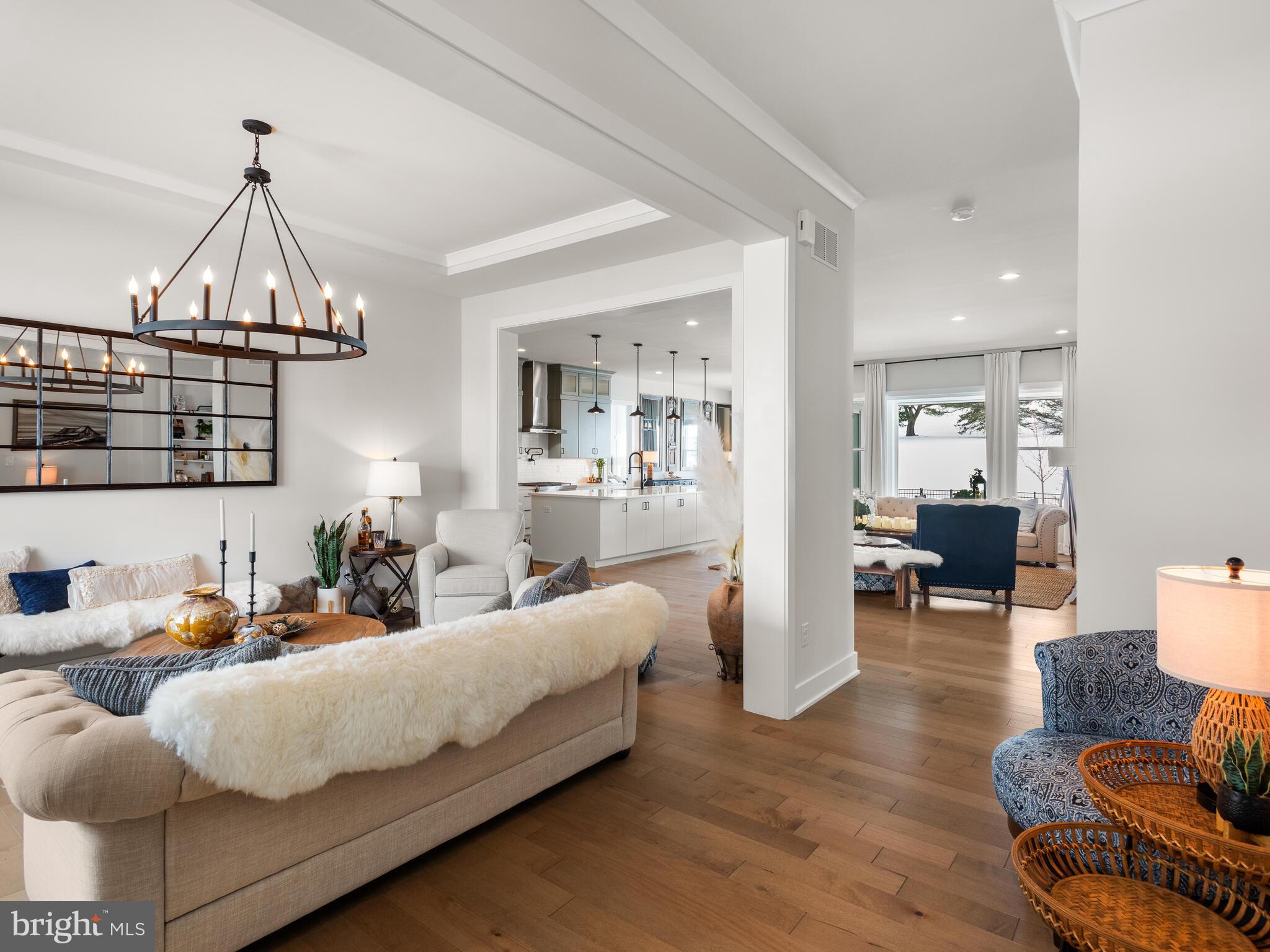 RESERVE AT CENTER SQUARE - Residential