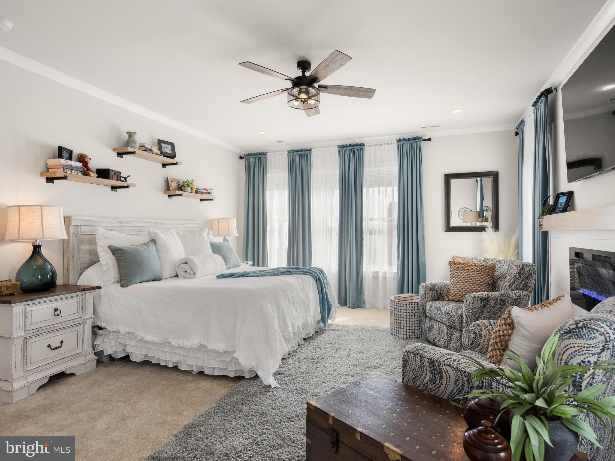 RESERVE AT CENTER SQUARE - Residential