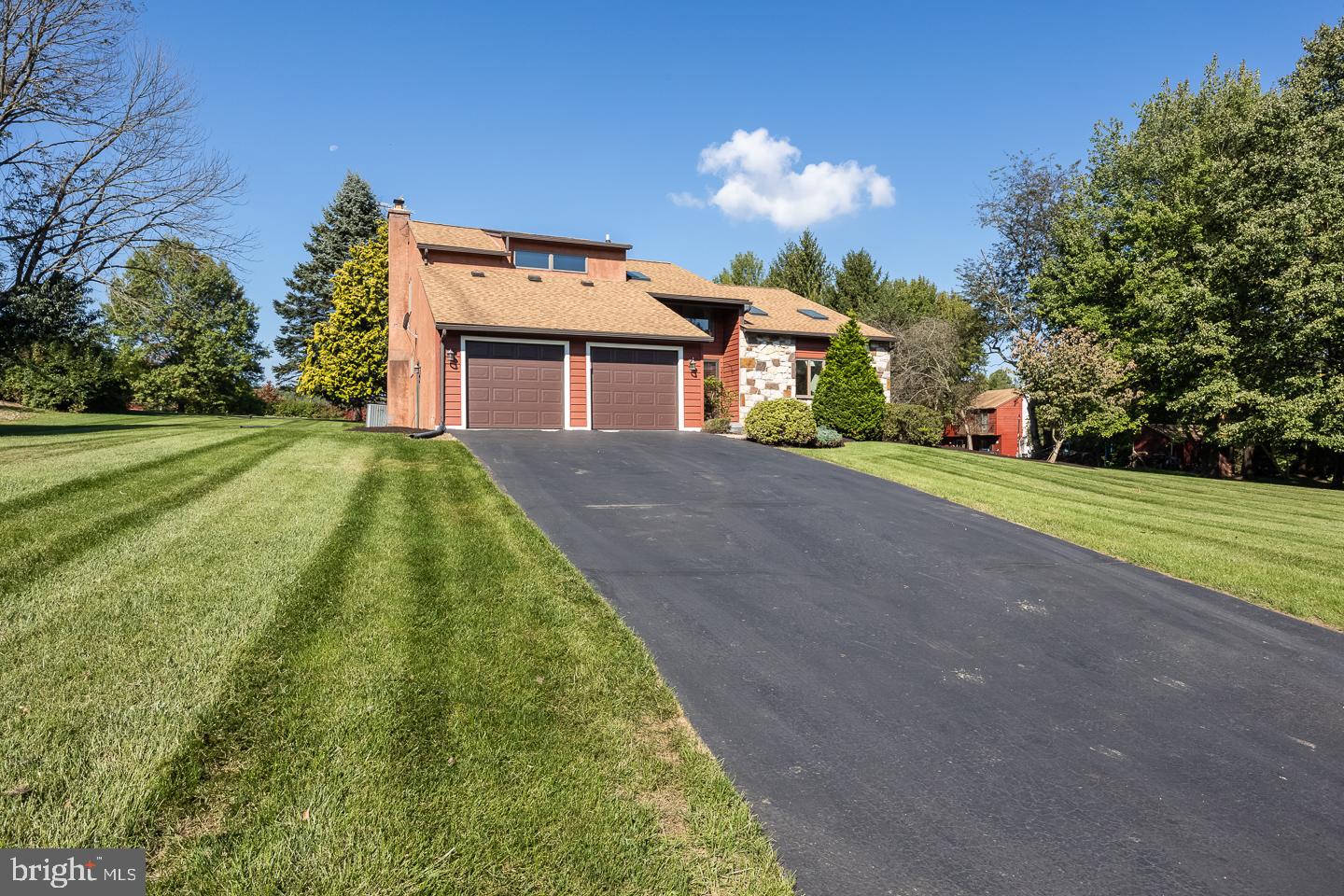 FOX RIDGE - Residential