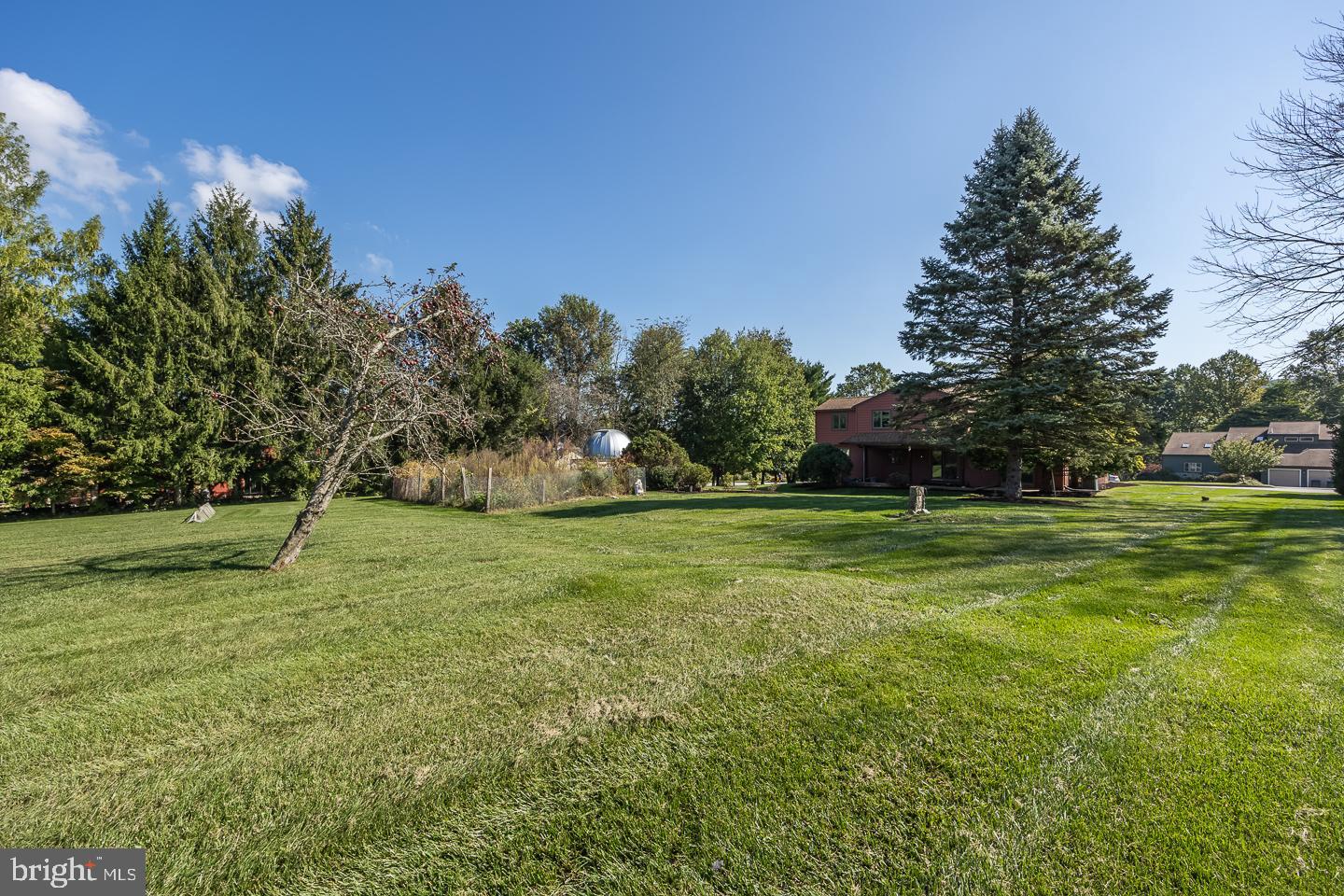 FOX RIDGE - Residential