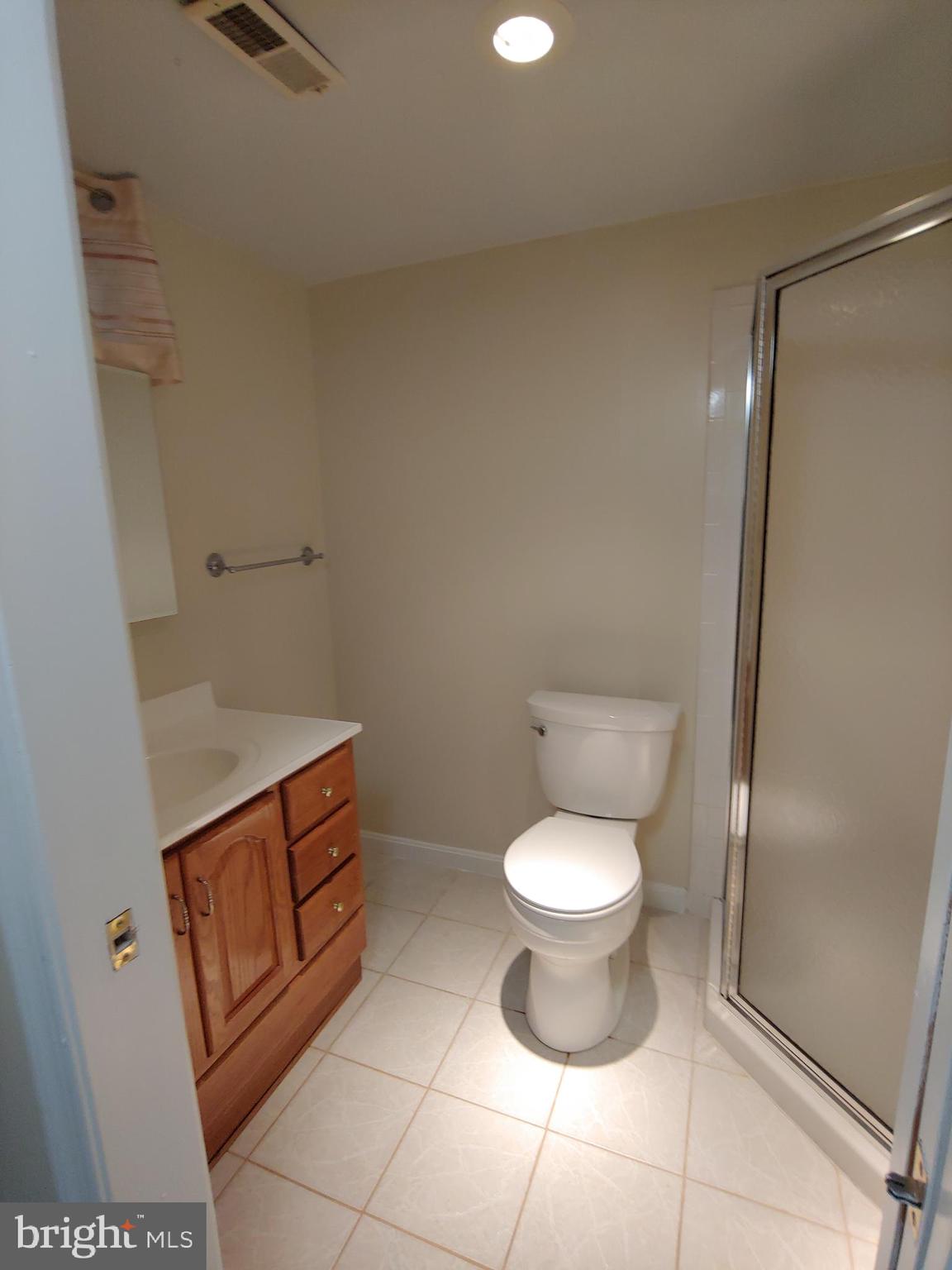 PINEY ORCHARD - Residential Lease