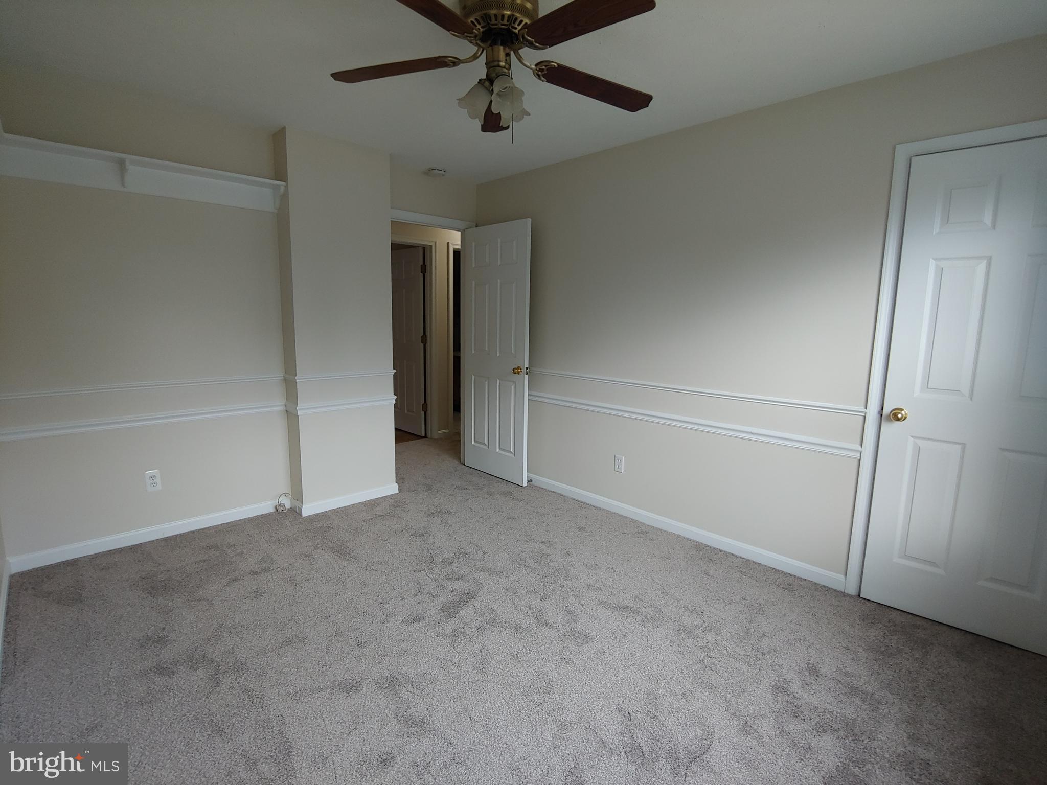 PINEY ORCHARD - Residential Lease