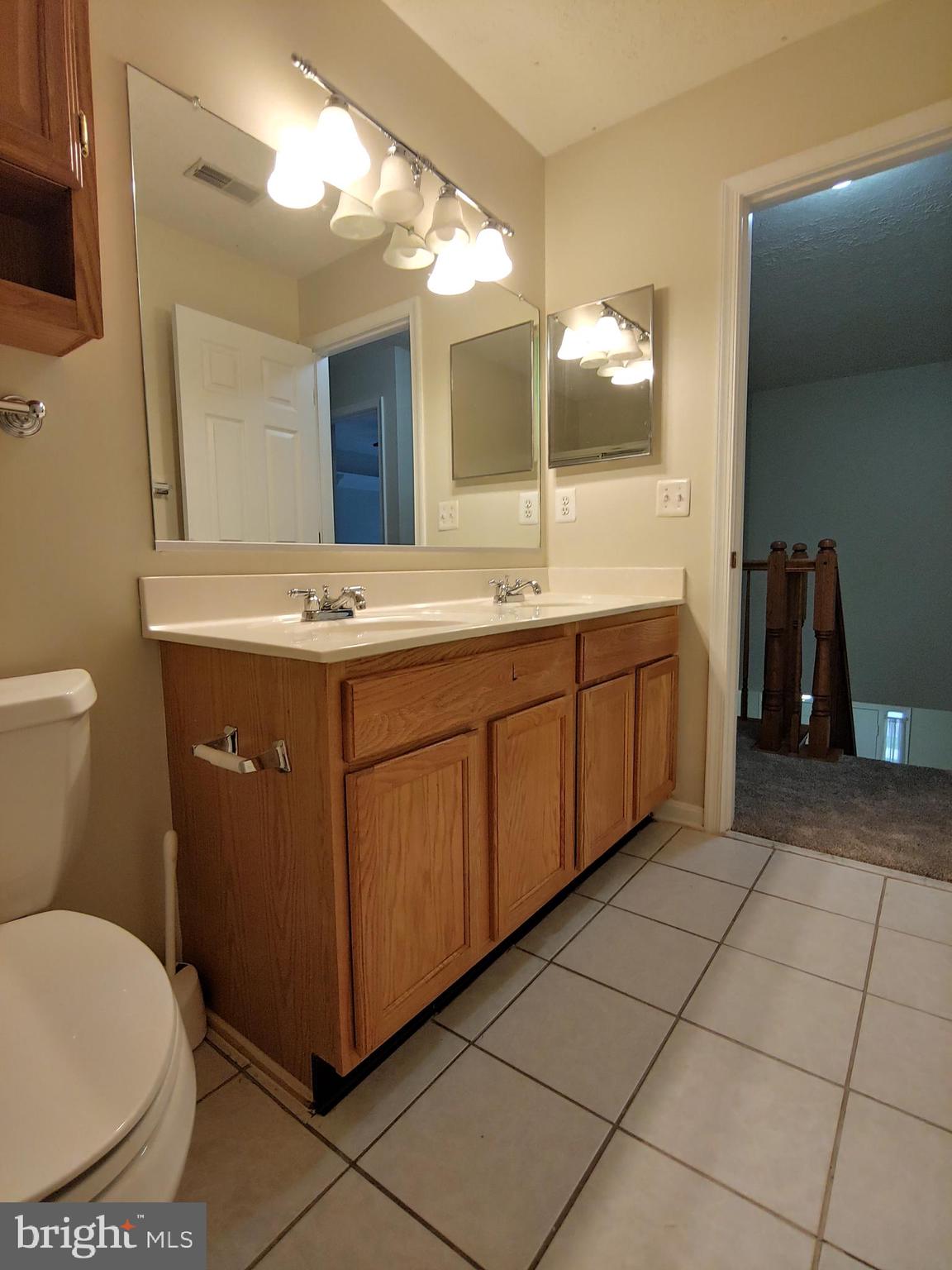 PINEY ORCHARD - Residential Lease