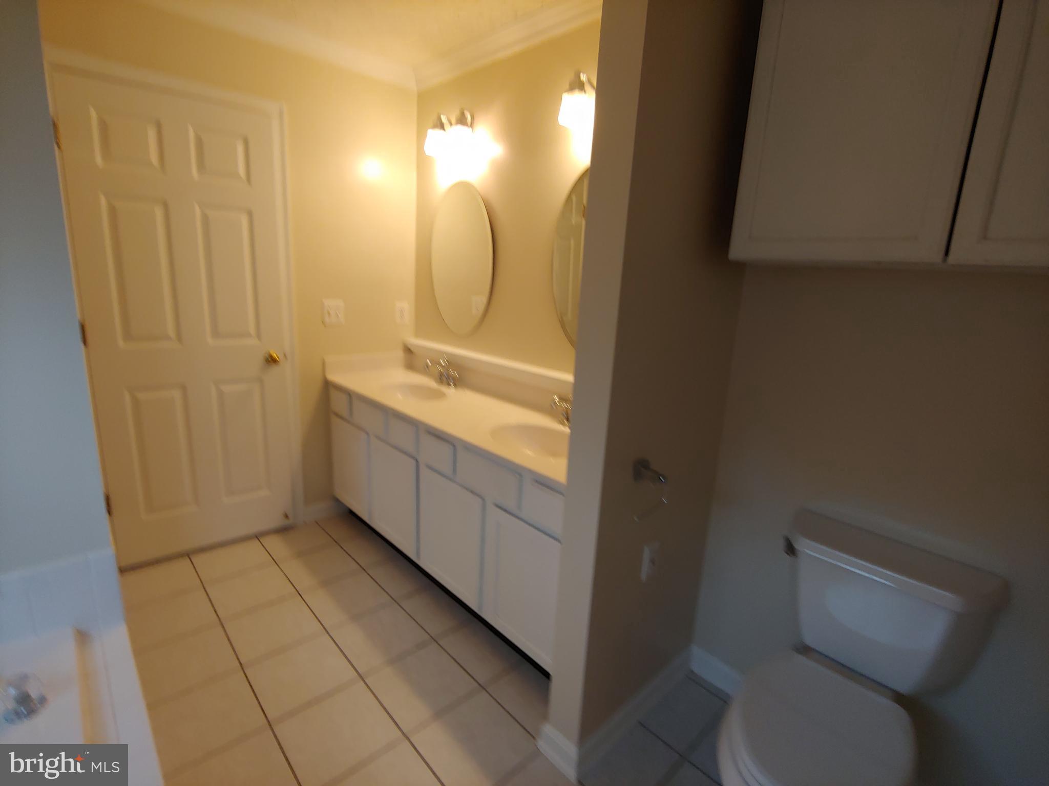 PINEY ORCHARD - Residential Lease